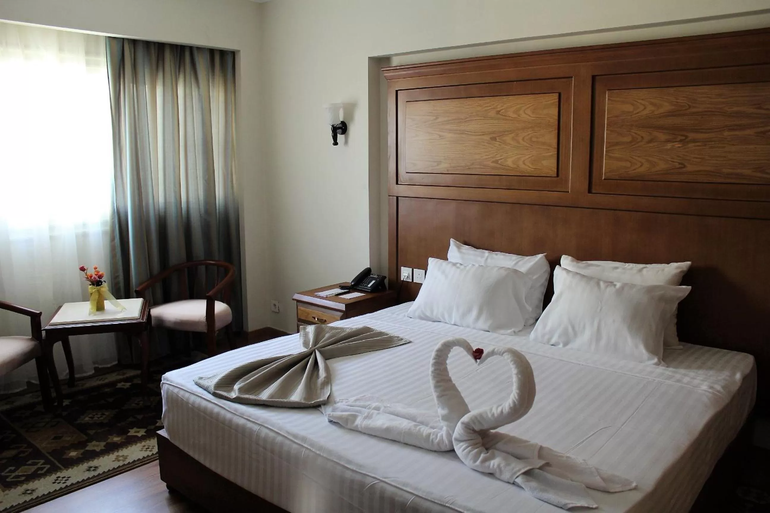 Bedroom, Bed in Cleopatra Hotel