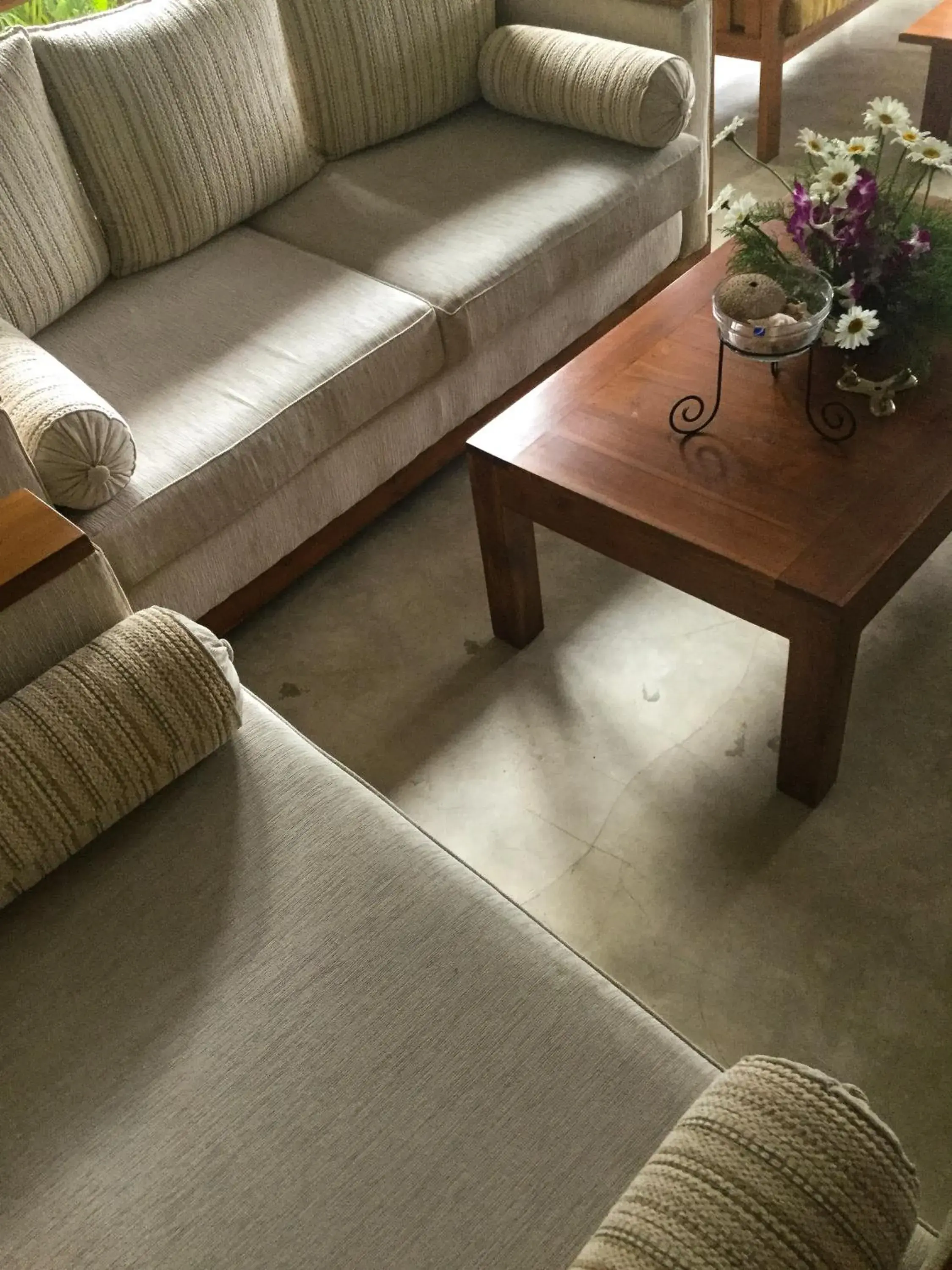 Living room, Seating Area in Hanthana House