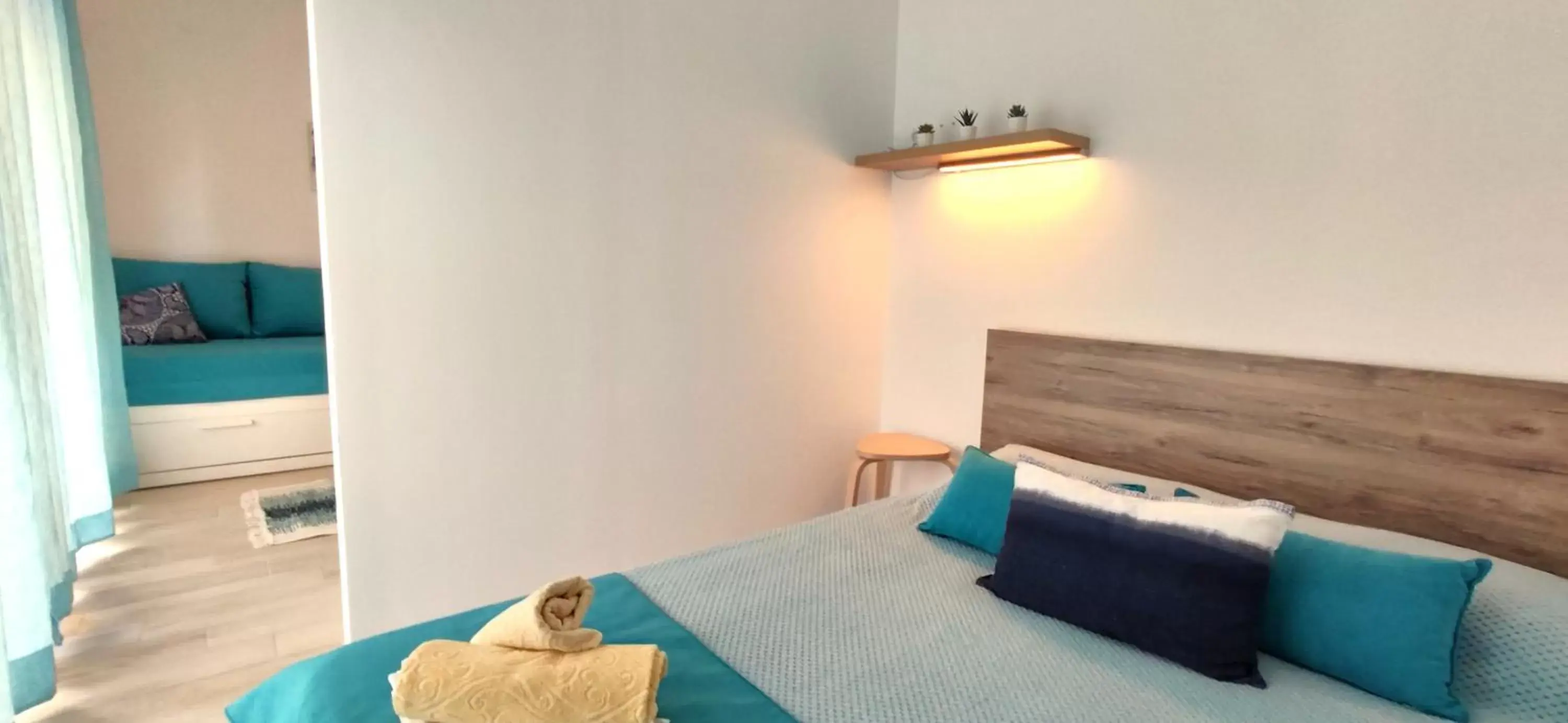 Bedroom, Bed in Sea Star Apartments Kallikratia