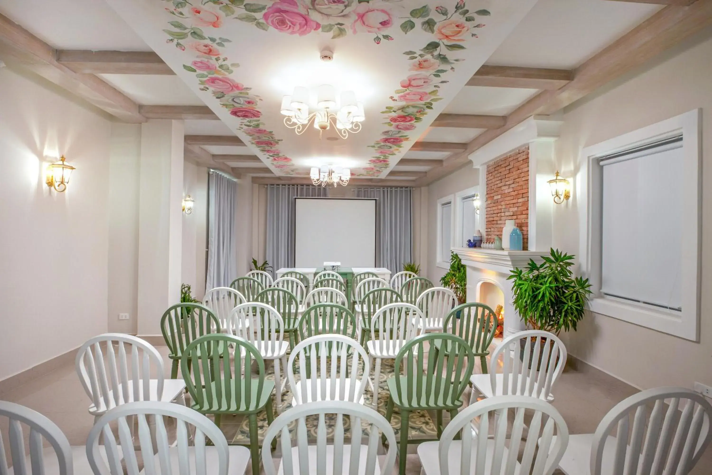 Banquet/Function facilities in Dalat De Charme Village