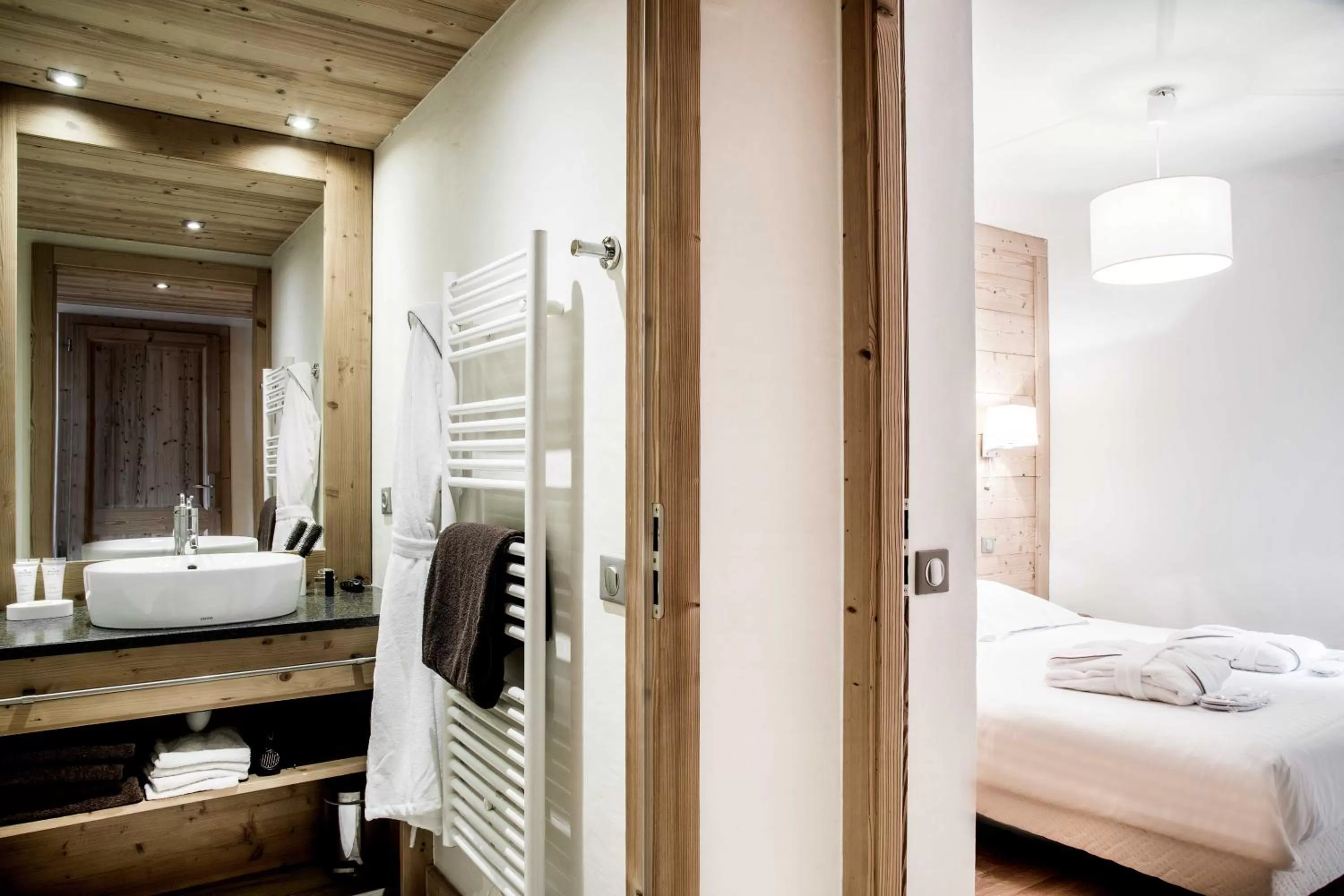 Shower, Bed in Résidence - Les Grandes Alpes