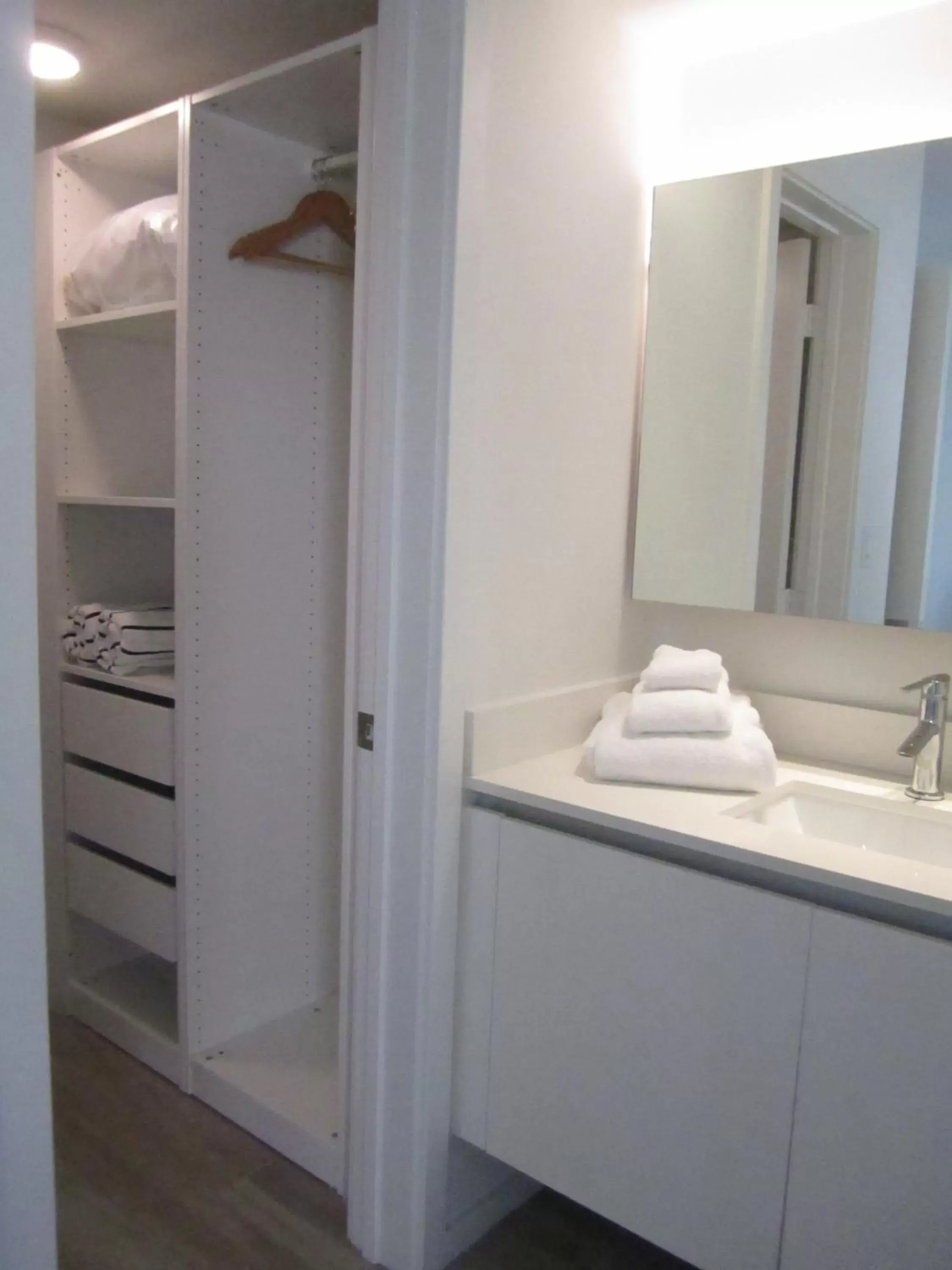 furniture, Bathroom in Beach Haus Key Biscayne Contemporary Apartments