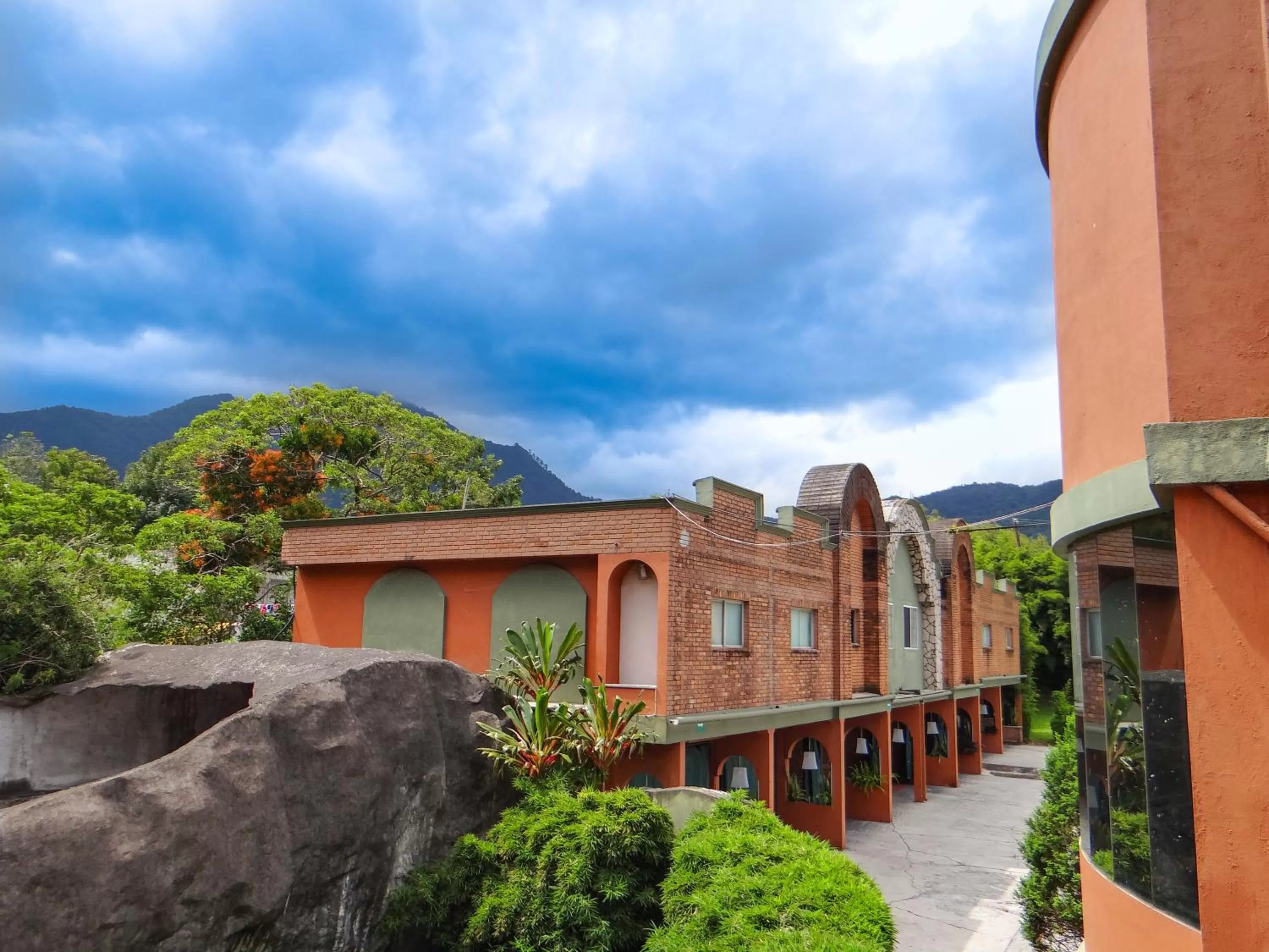 Property Building in Silmar Hotel/Motel