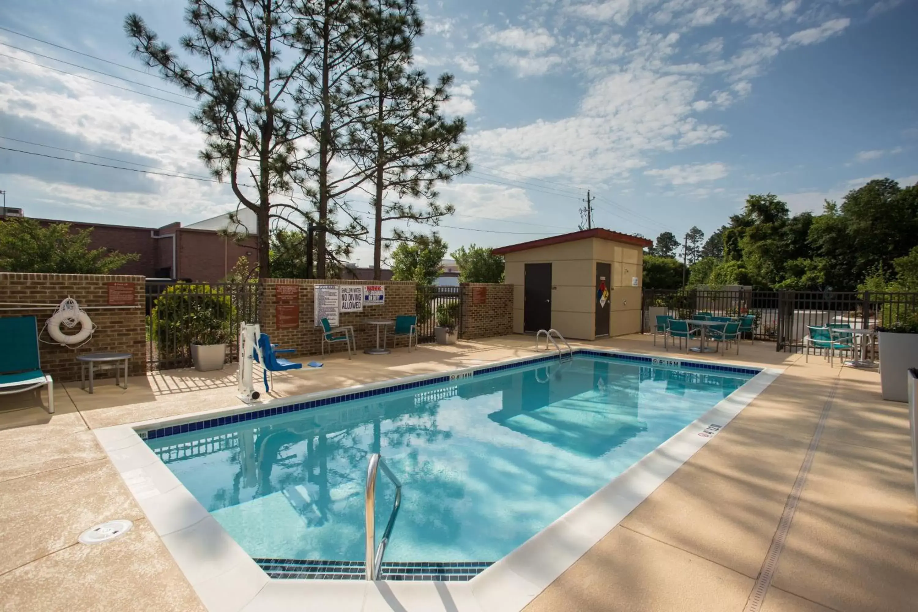 Swimming Pool in TownePlace Suites by Marriott Southern Pines Aberdeen