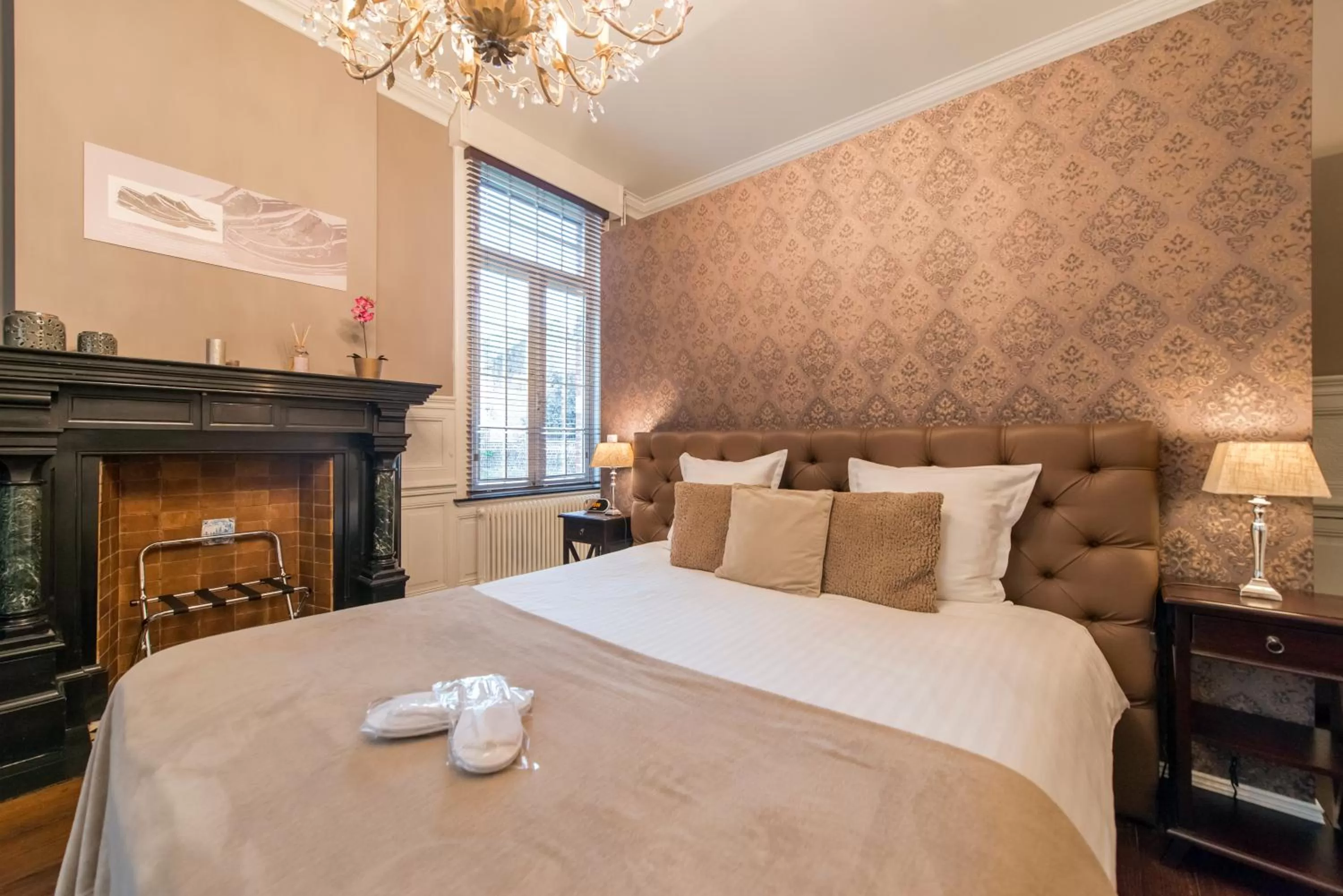 Photo of the whole room, Bed in Boutique Hotel Huys van Steyns