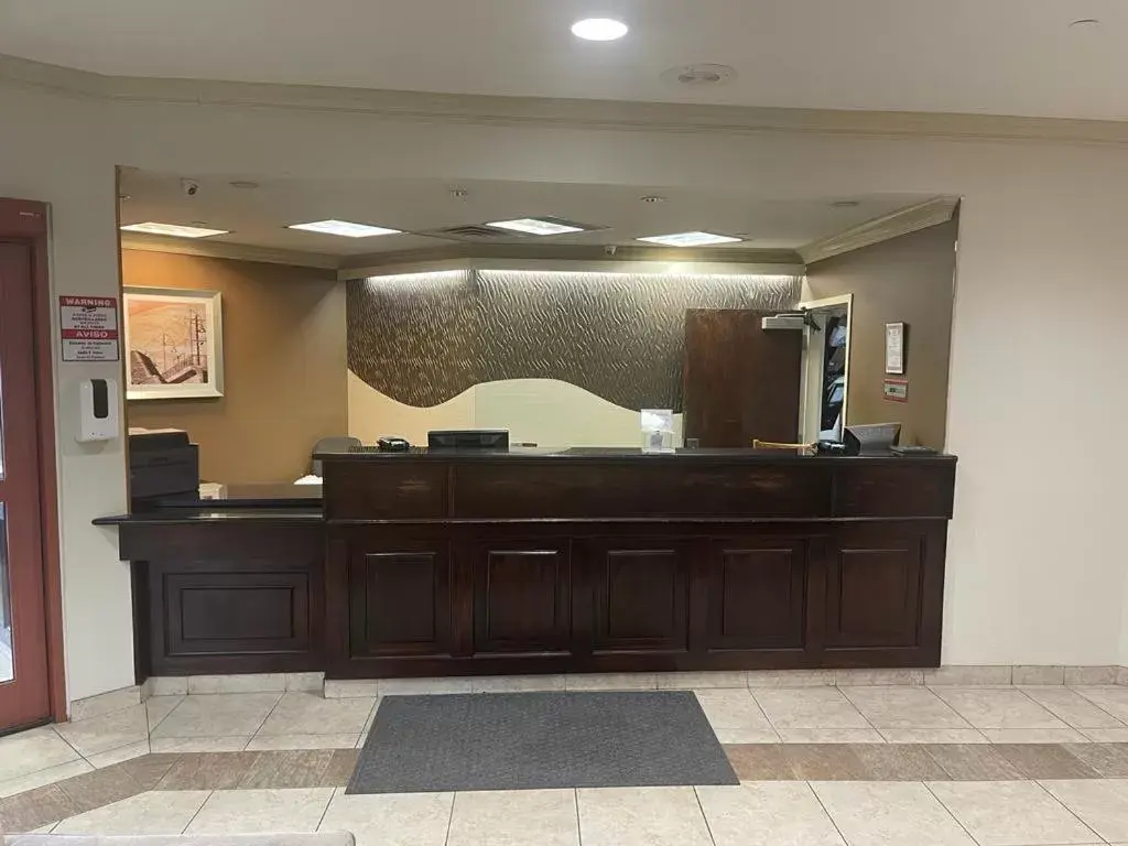 Property building, Lobby/Reception in Riverview Inn & Suites