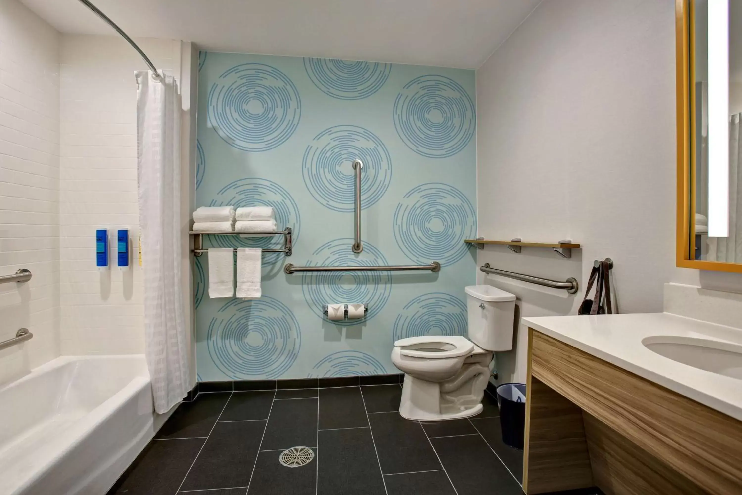 Bathroom in Tru By Hilton Grand Prairie