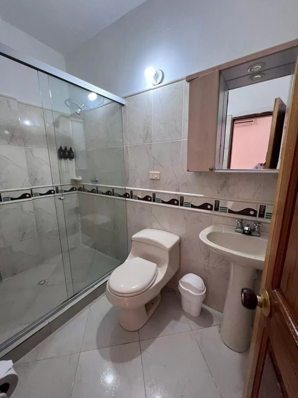 Bathroom in Curazao Hotel -Centro Histórico-