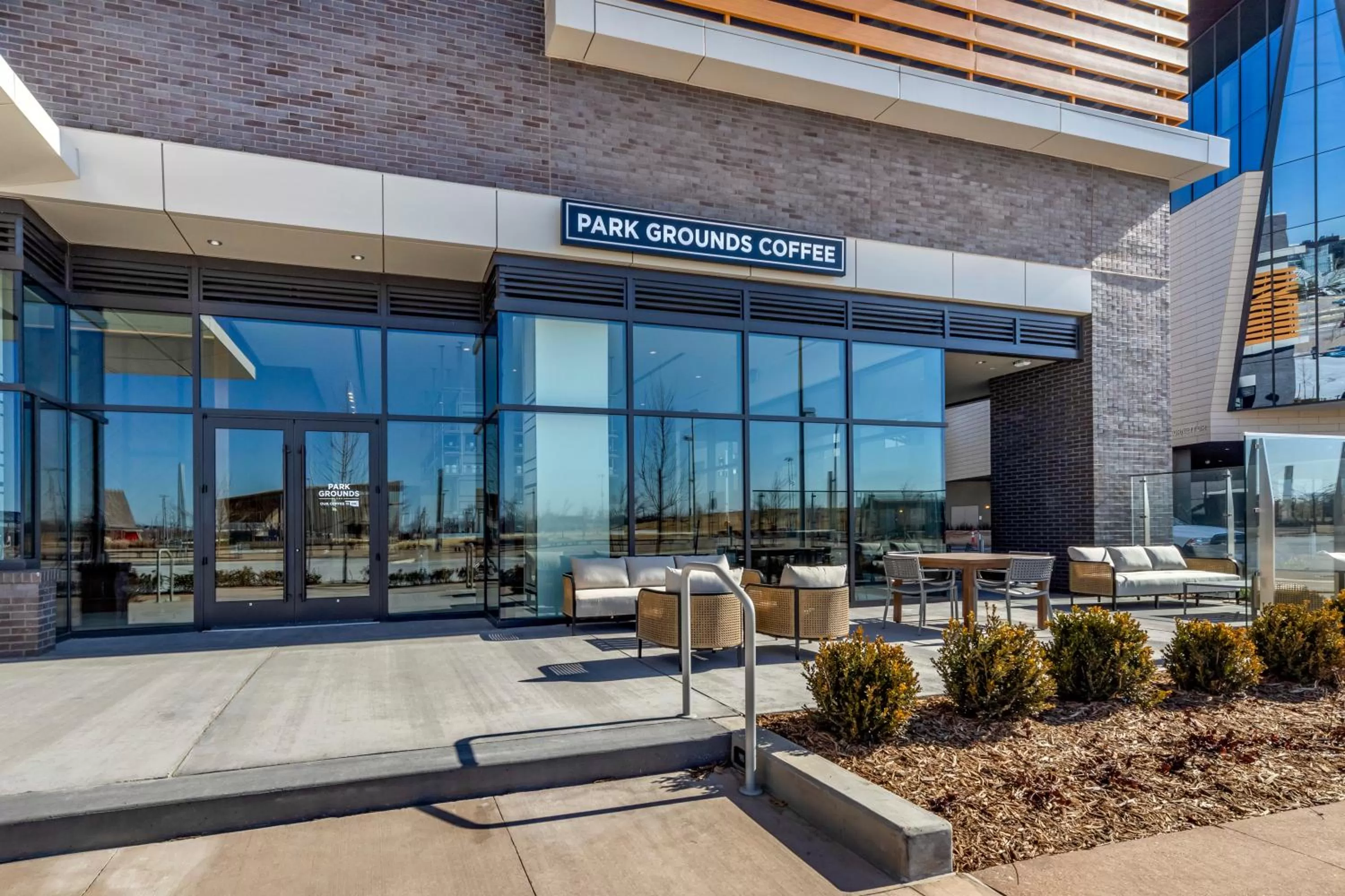 Restaurant/places to eat in Omni Oklahoma City Hotel