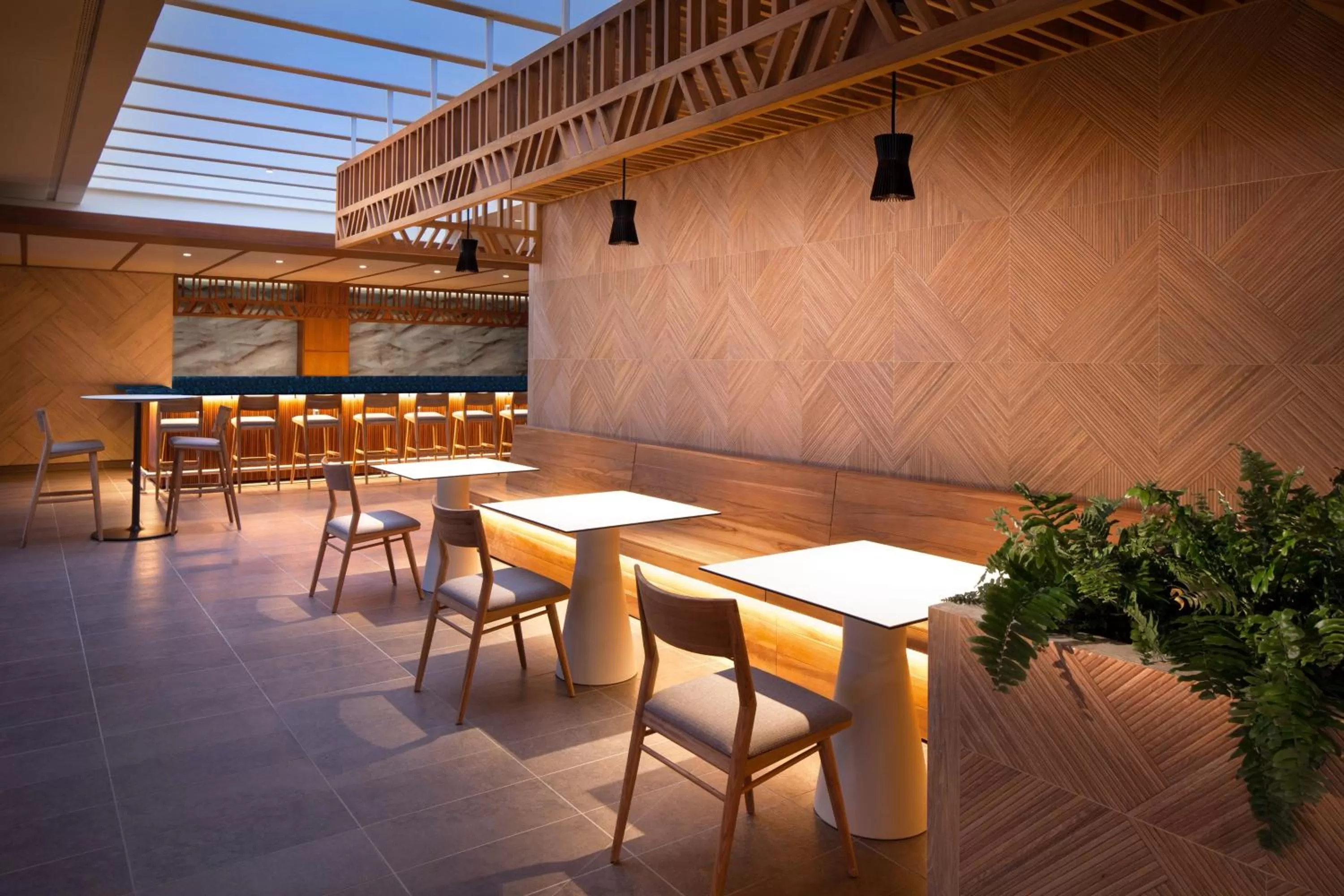 Lounge or bar in Sheraton Maui Resort & Spa