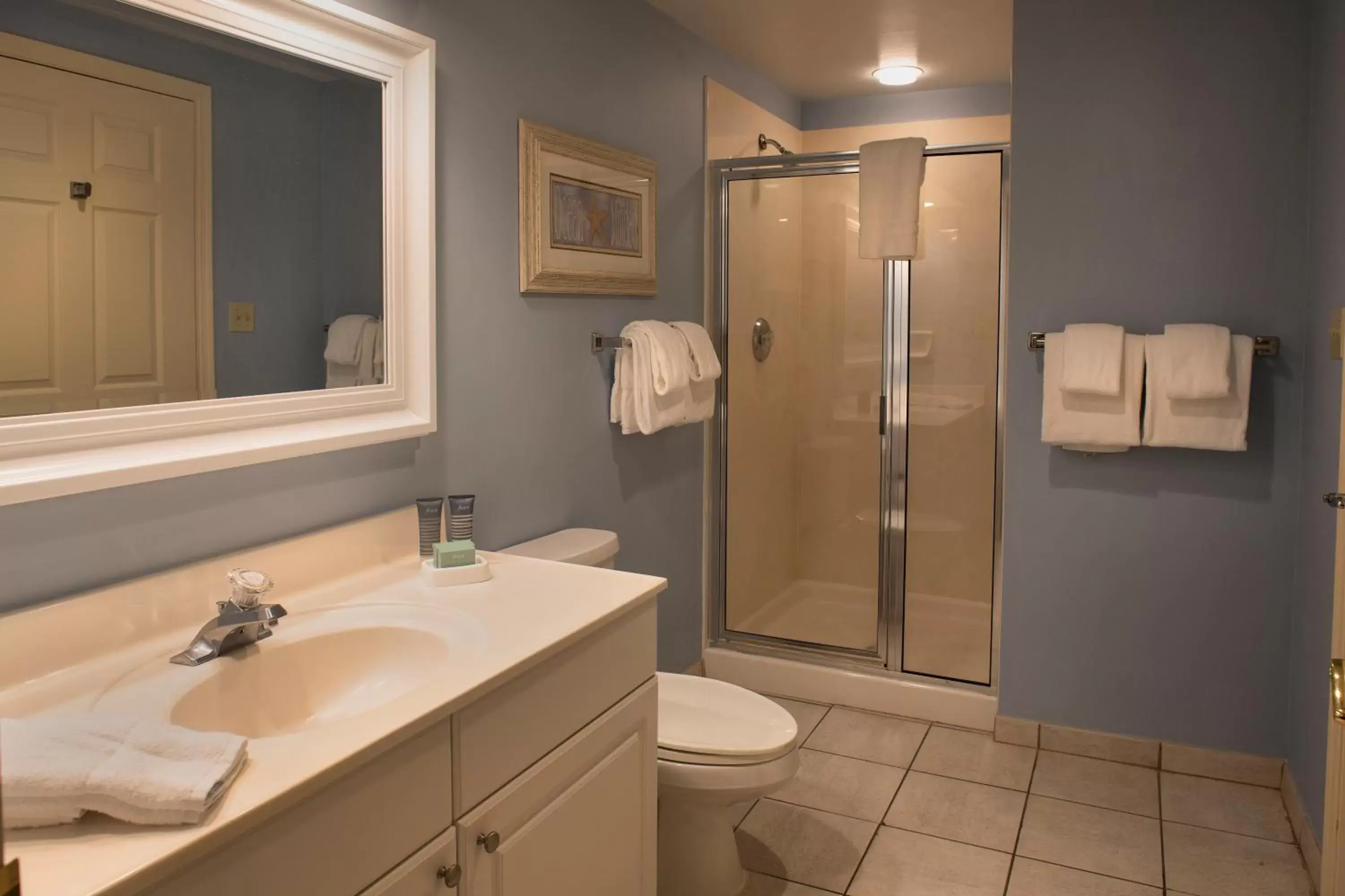 Shower, Bathroom in Waterside by Spinnaker Resorts