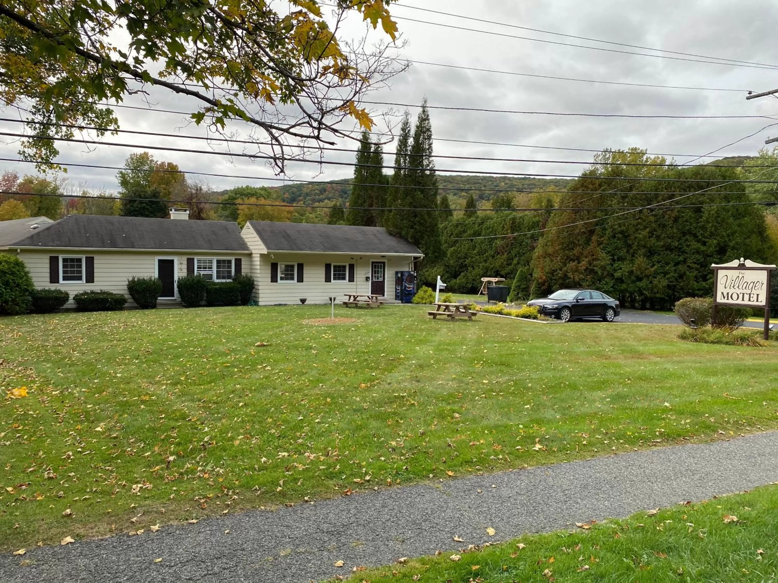 Property building in Villager Motel