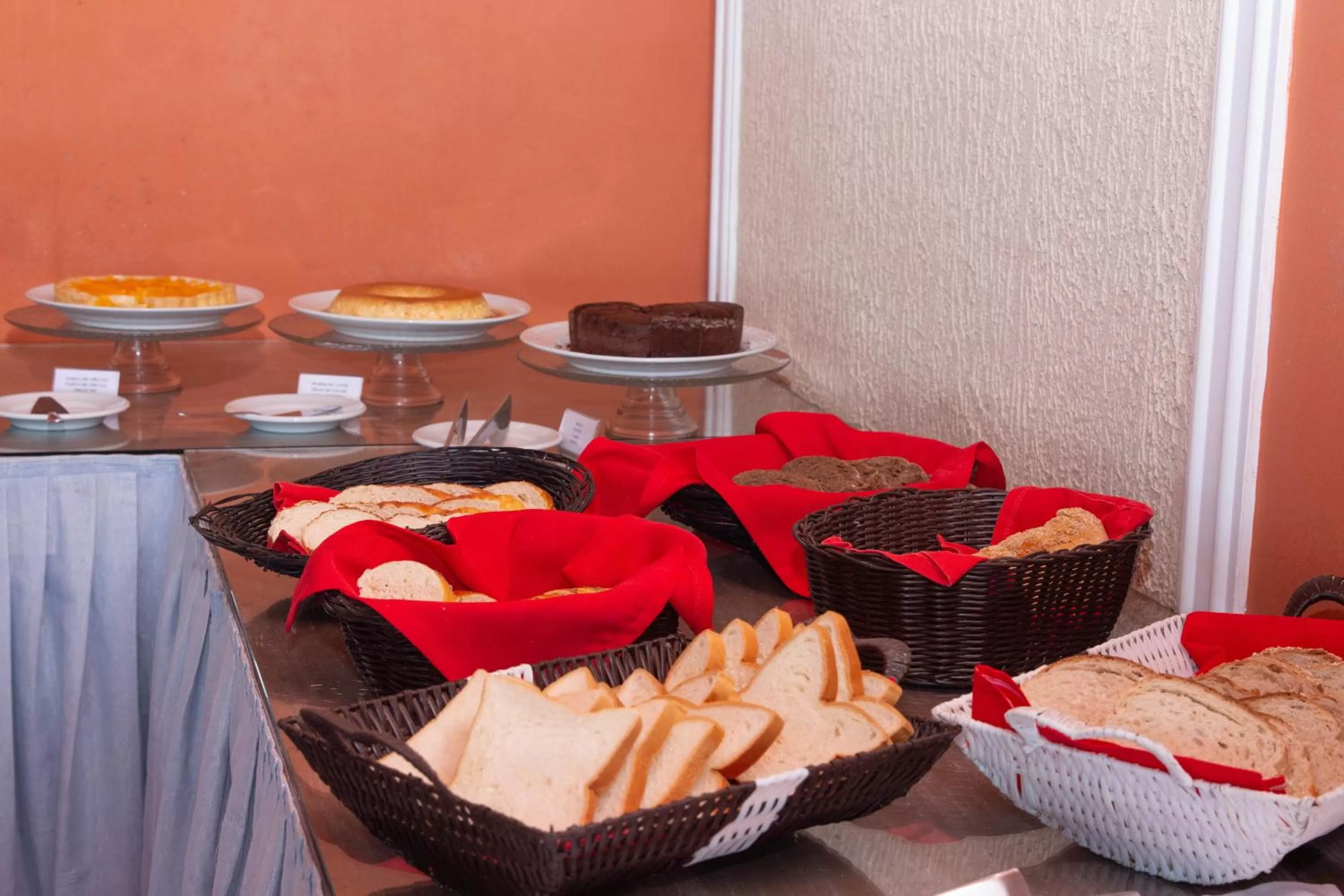 Buffet breakfast in Colonna Galapagos Garden Hotel