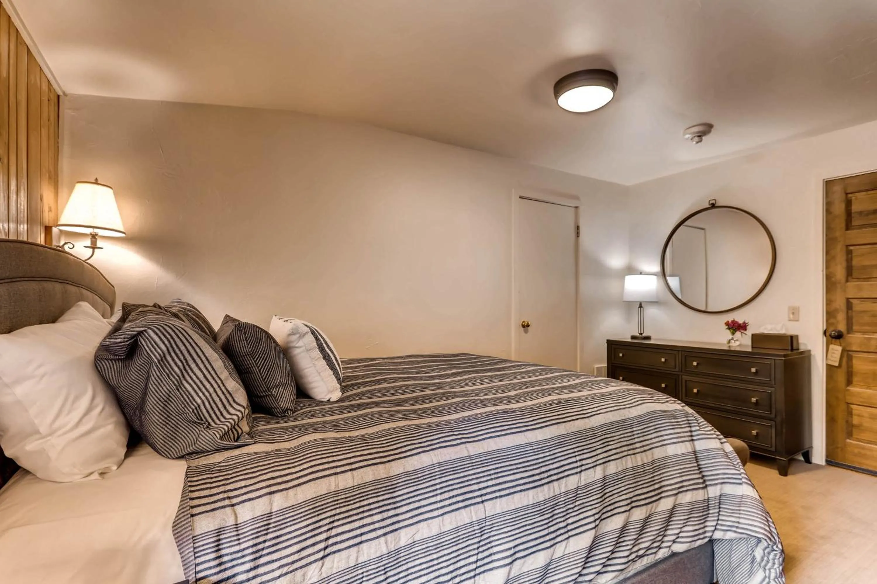 Bedroom, Bed in Ski Tip Lodge by Keystone Resort