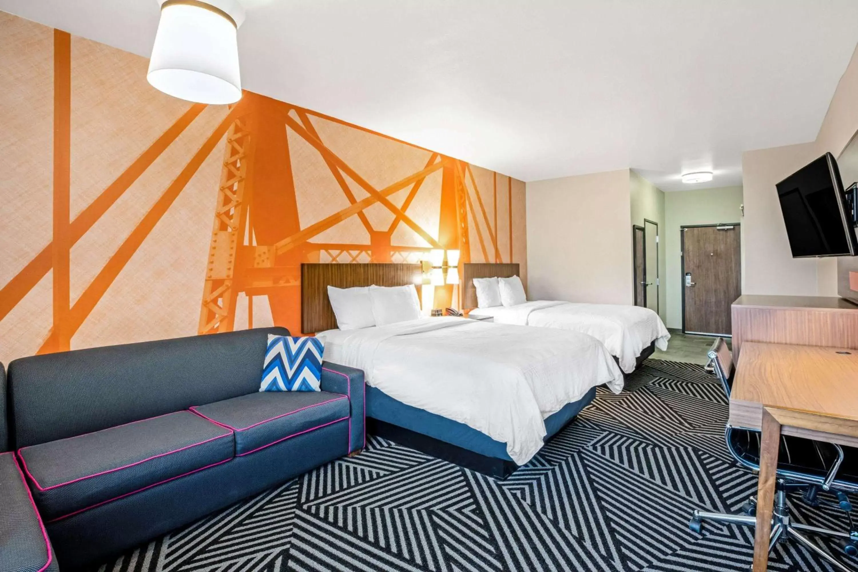 Executive Queen Room with Two Queen Beds and Sofa Bed in La Quinta by Wyndham Waco Baylor Downtown Executive Queen Room with Two Queen Beds and Sofa Bed in La Quinta by Wyndham Waco Baylor Downtown