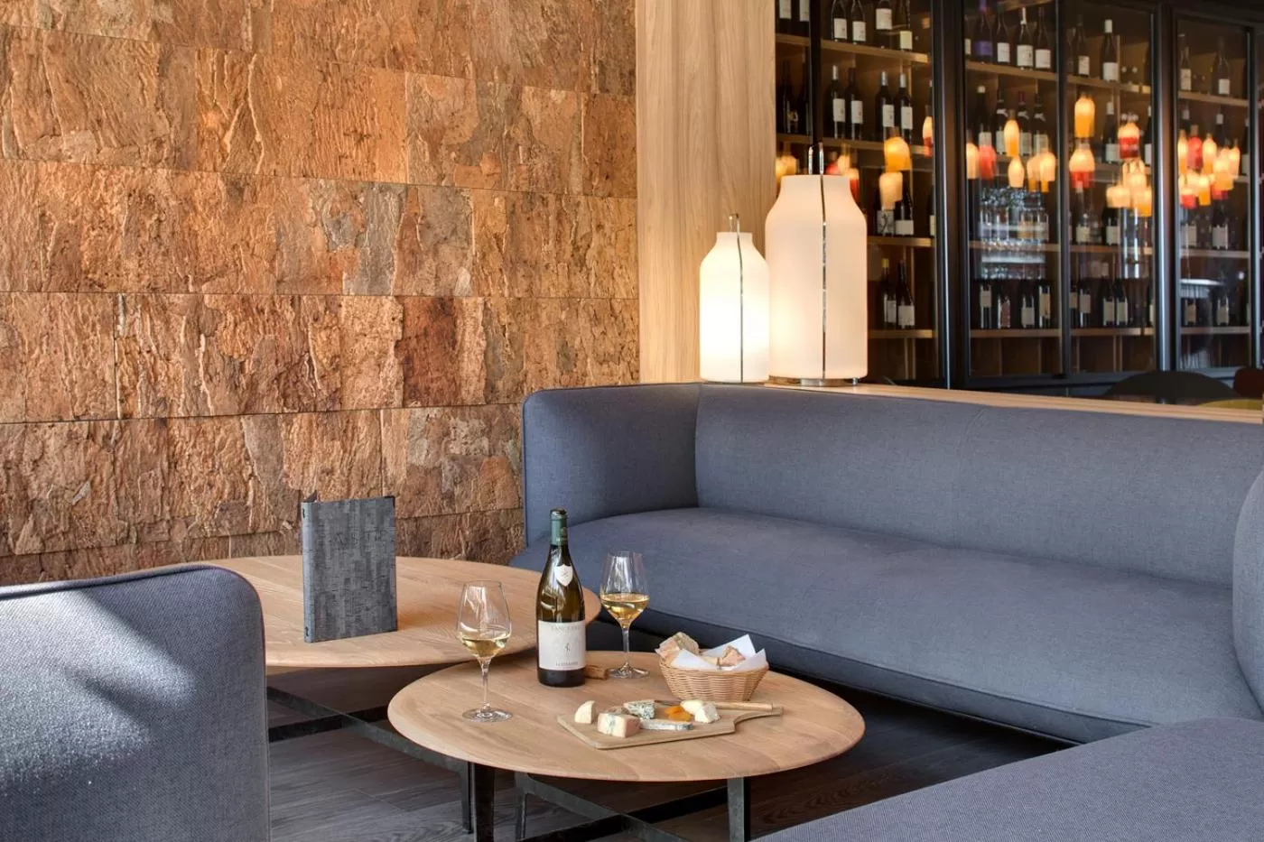 Lounge or bar in Le Panoramic