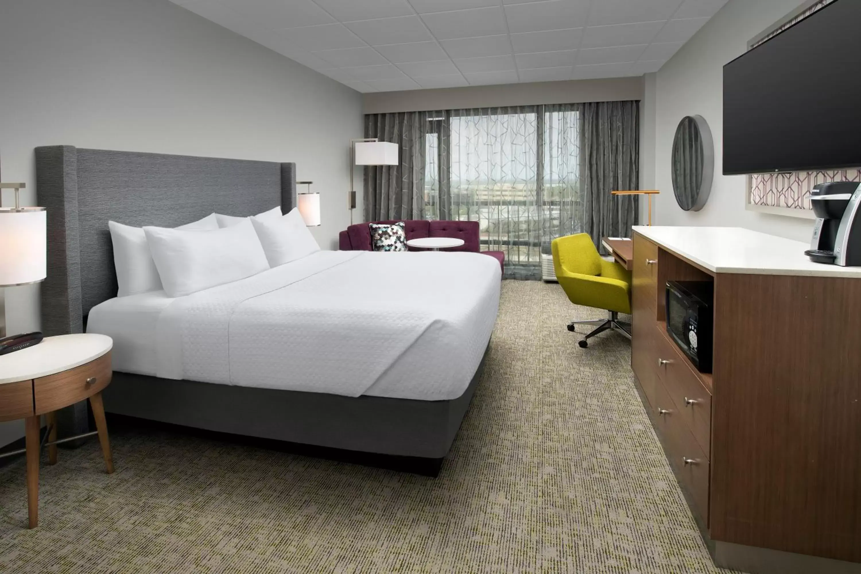 Photo of the whole room in Crowne Plaza San Antonio Airport, an IHG Hotel