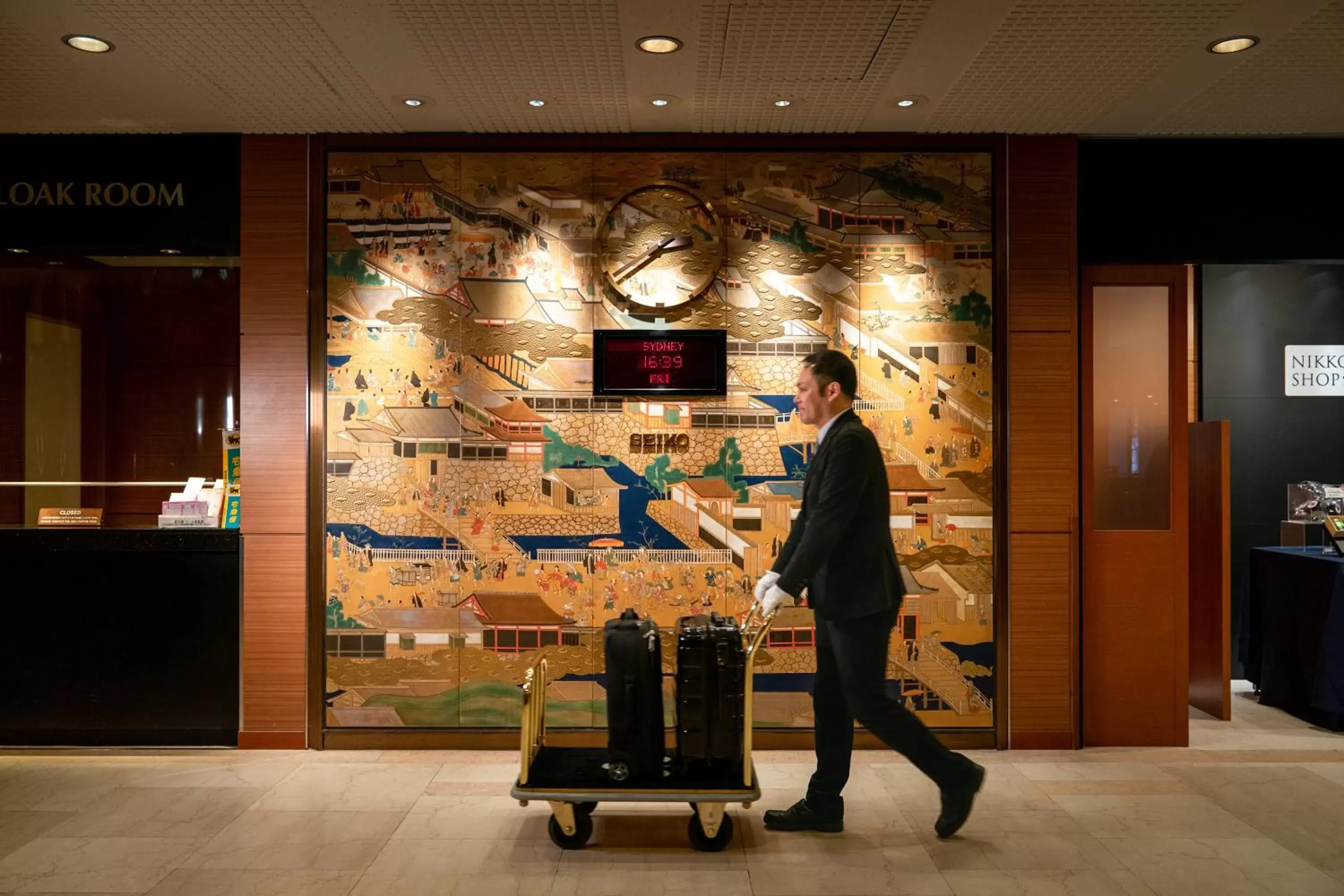 Lobby or reception in Hotel Nikko Osaka