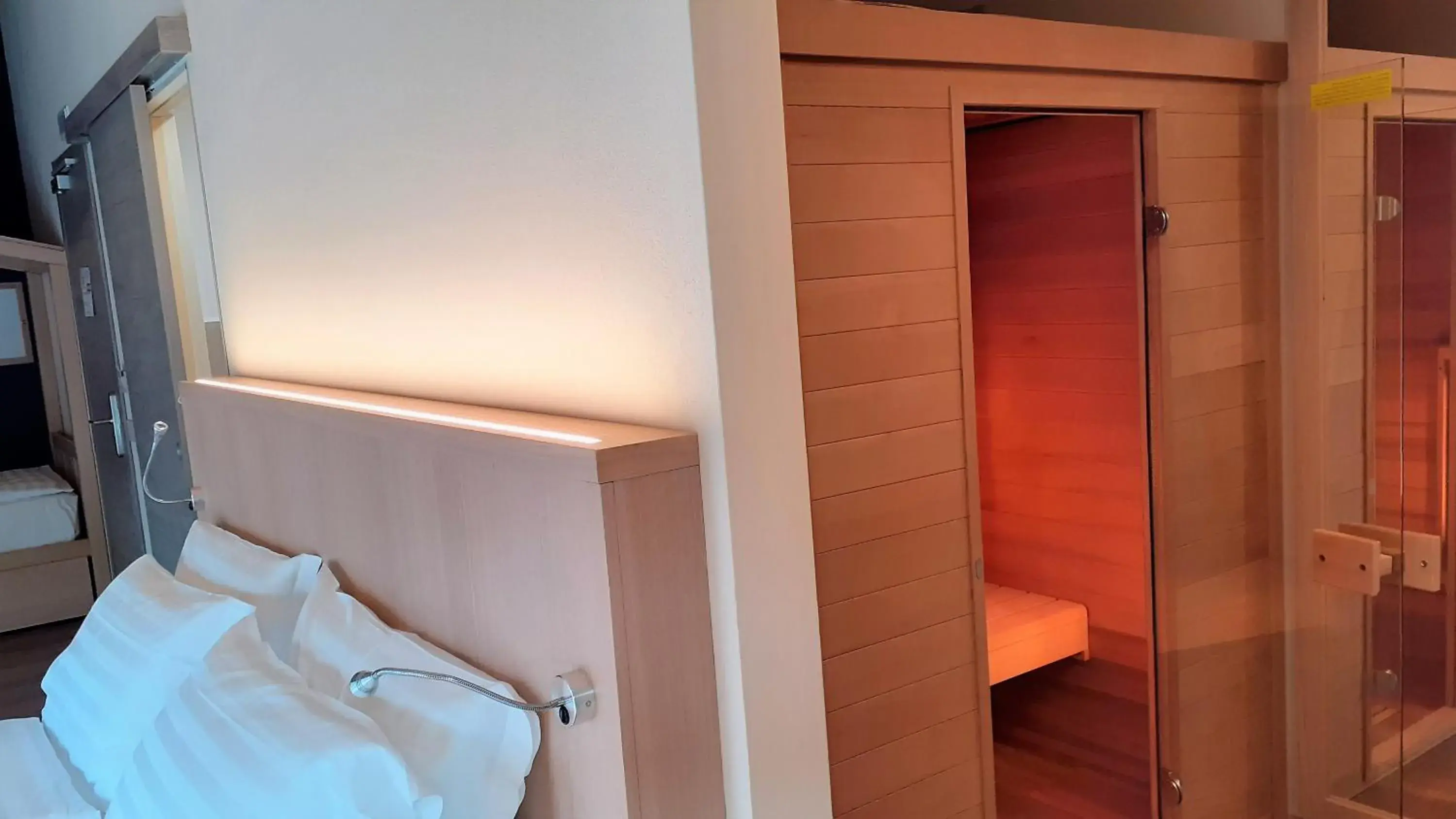 Sauna, Bed in Livì Family Hotel