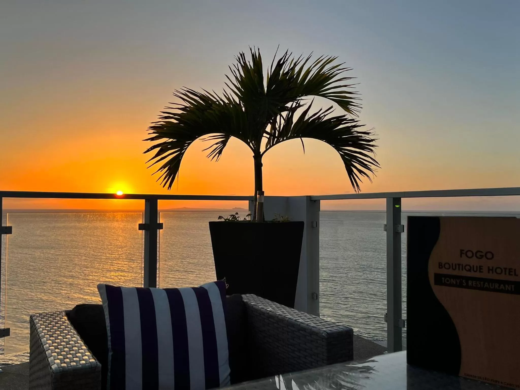 Sunrise/Sunset in Fogo Boutique Hotel