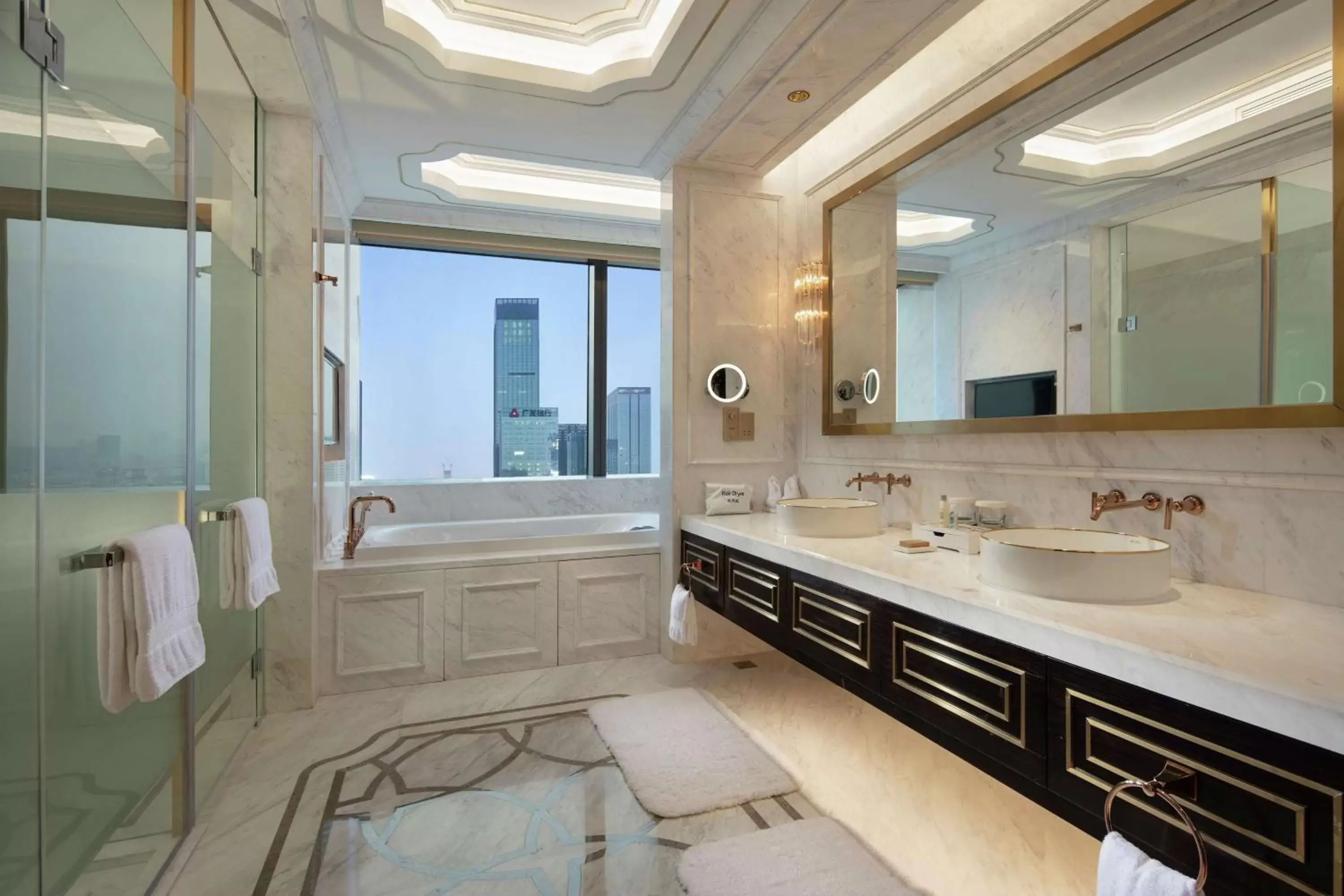 Bathroom in Hilton Shenyang