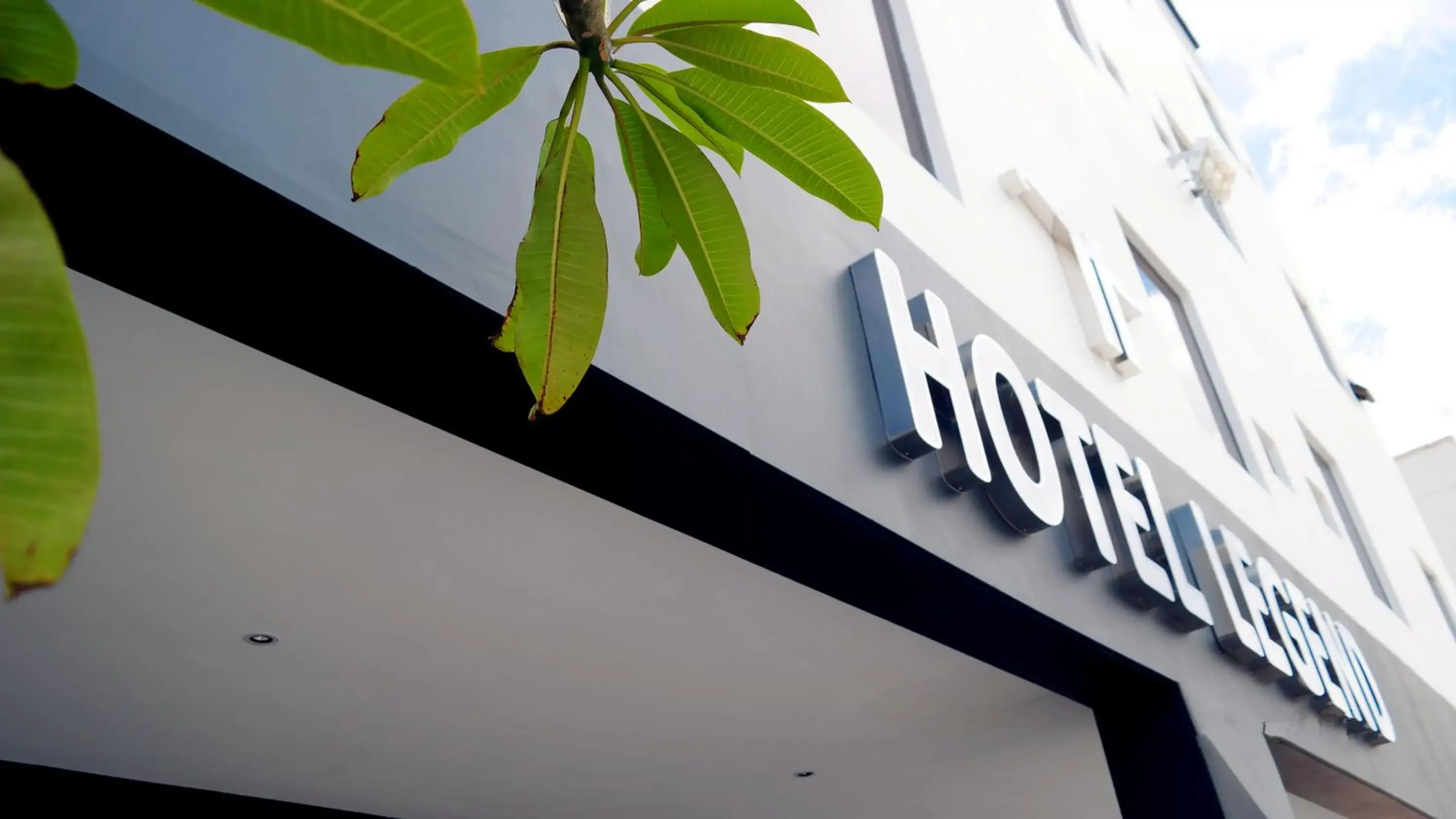 Facade/entrance in Hotel Legend Boutique Facade/entrance in Hotel Legend Boutique