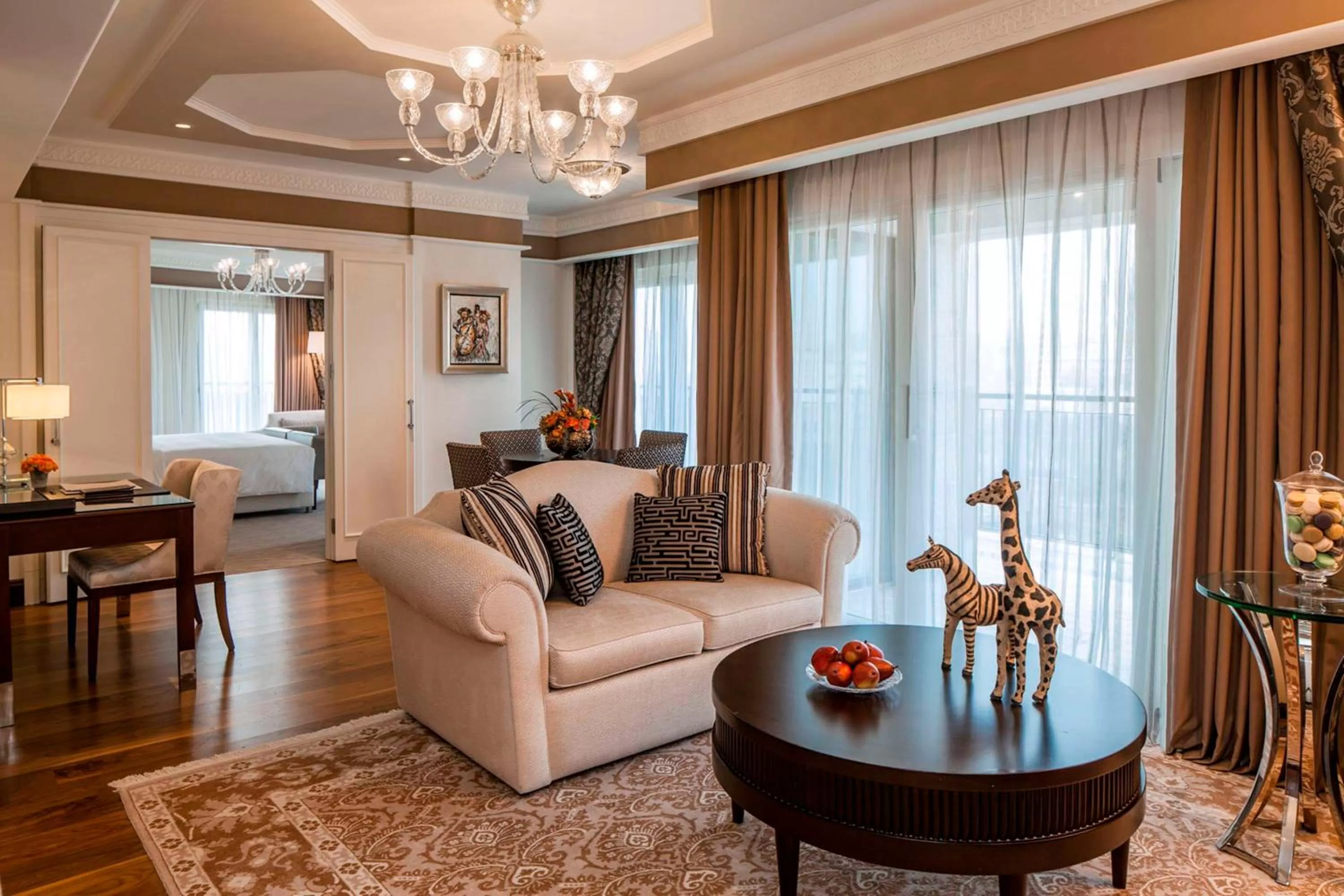 Bed in Waldorf Astoria Jerusalem