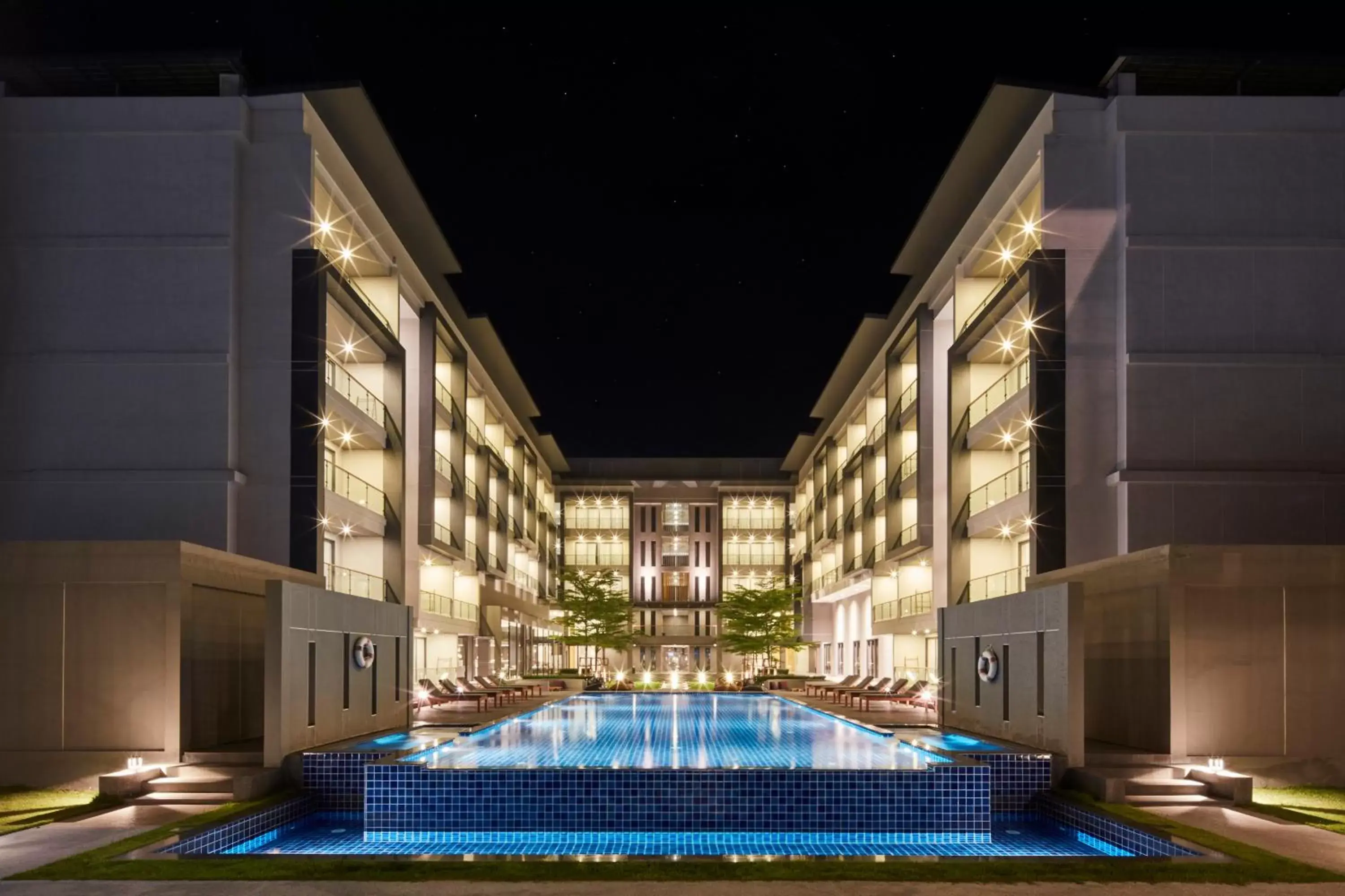 Garden, Swimming Pool in Serenity Hotel and Spa Kabinburi