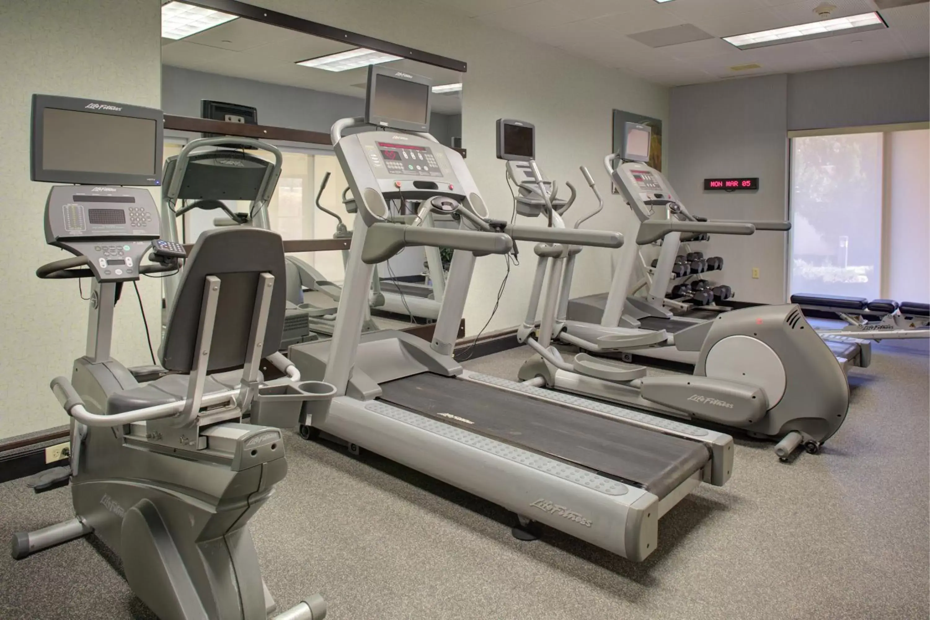 Fitness centre/facilities, Fitness Center/Facilities in Courtyard Richmond Chester