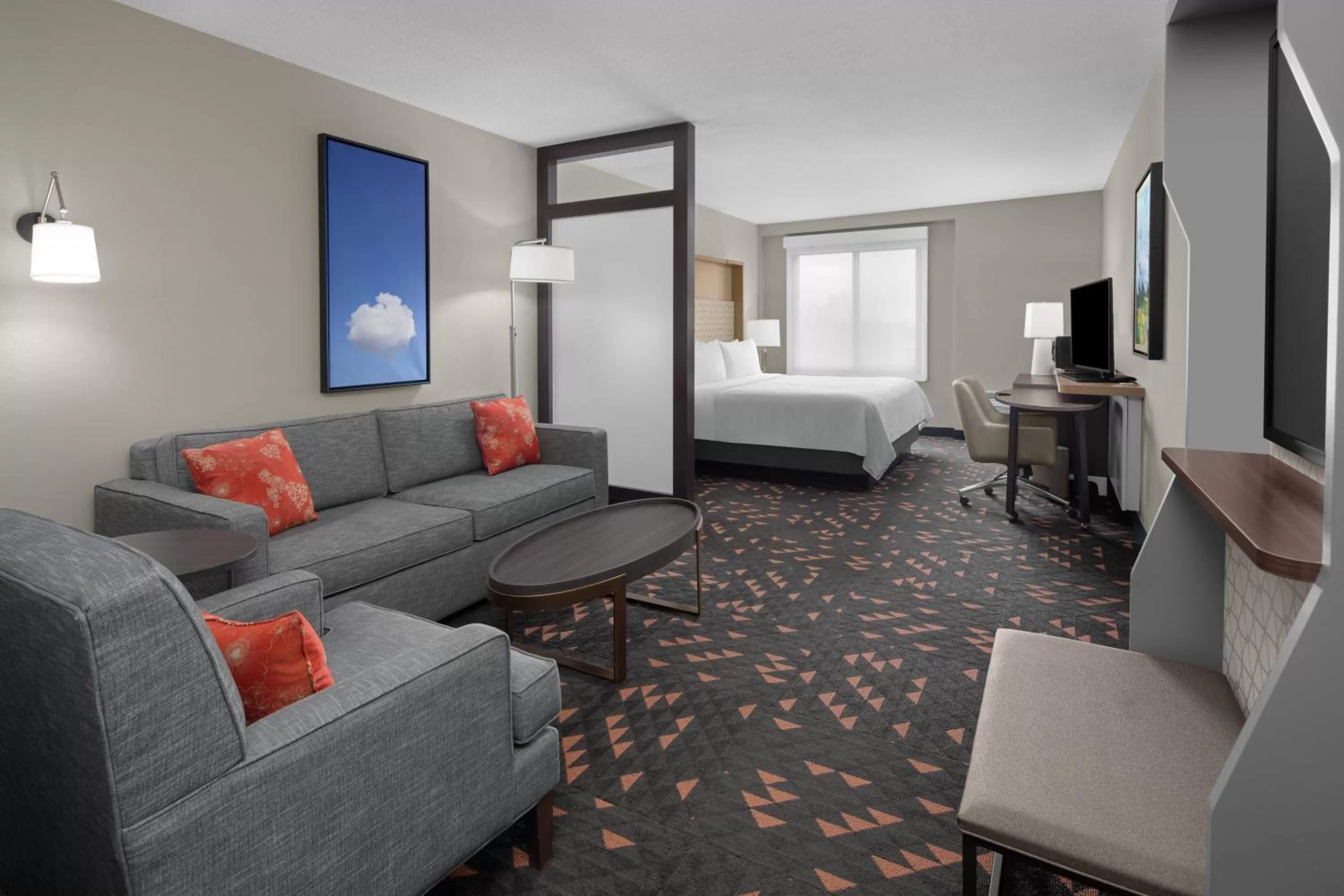 Photo of the whole room, Bed in Holiday Inn Hasbrouck Heights-Meadowlands by IHG