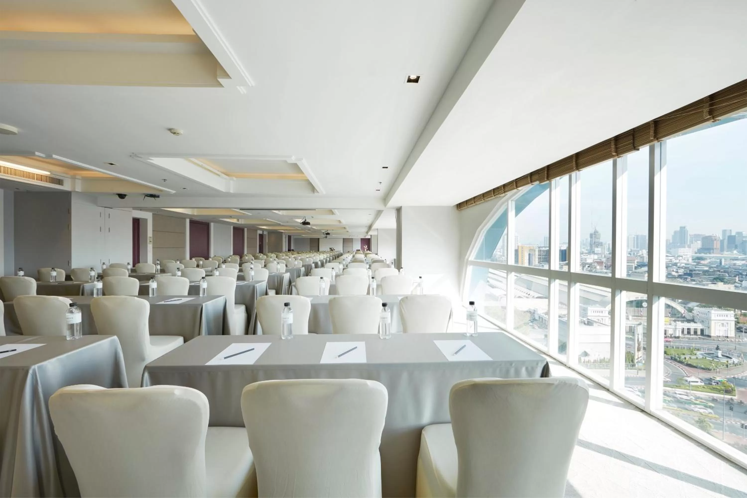 The Quarter Hualamphong by UHG