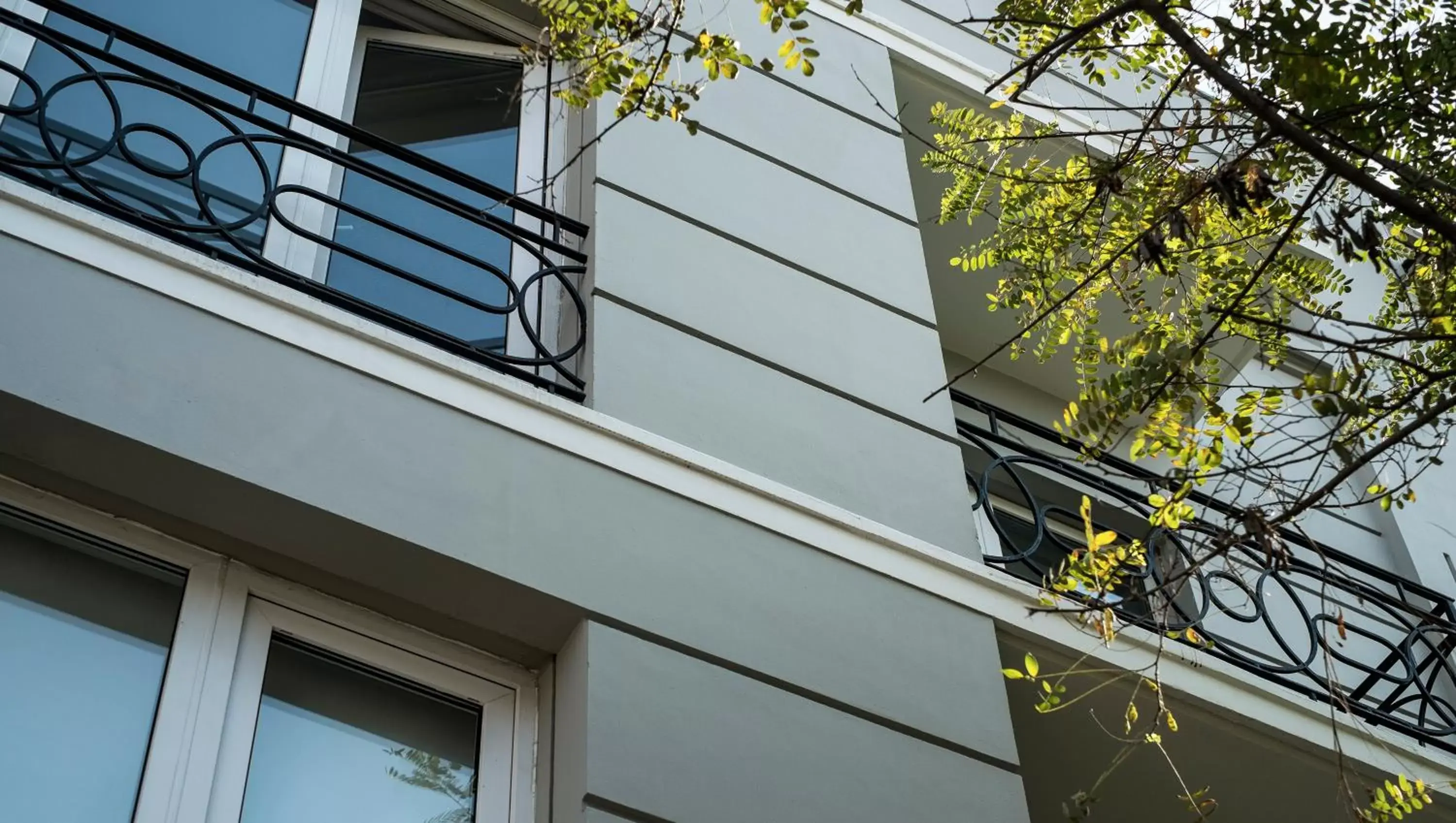 Facade/entrance in Apart Hotel B Facade/entrance in Apart Hotel B