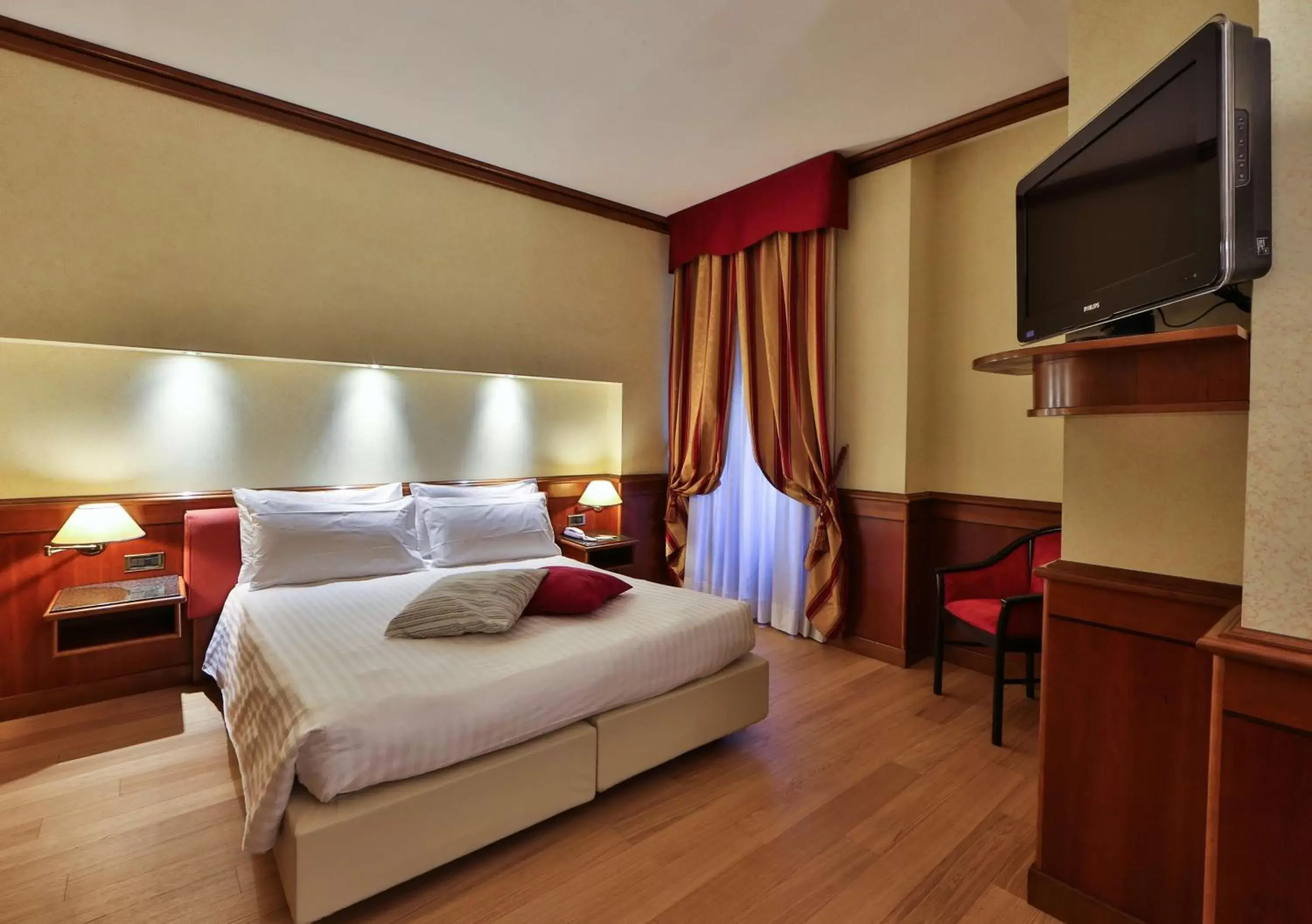 TV and multimedia, Bed in Best Western Hotel Moderno Verdi