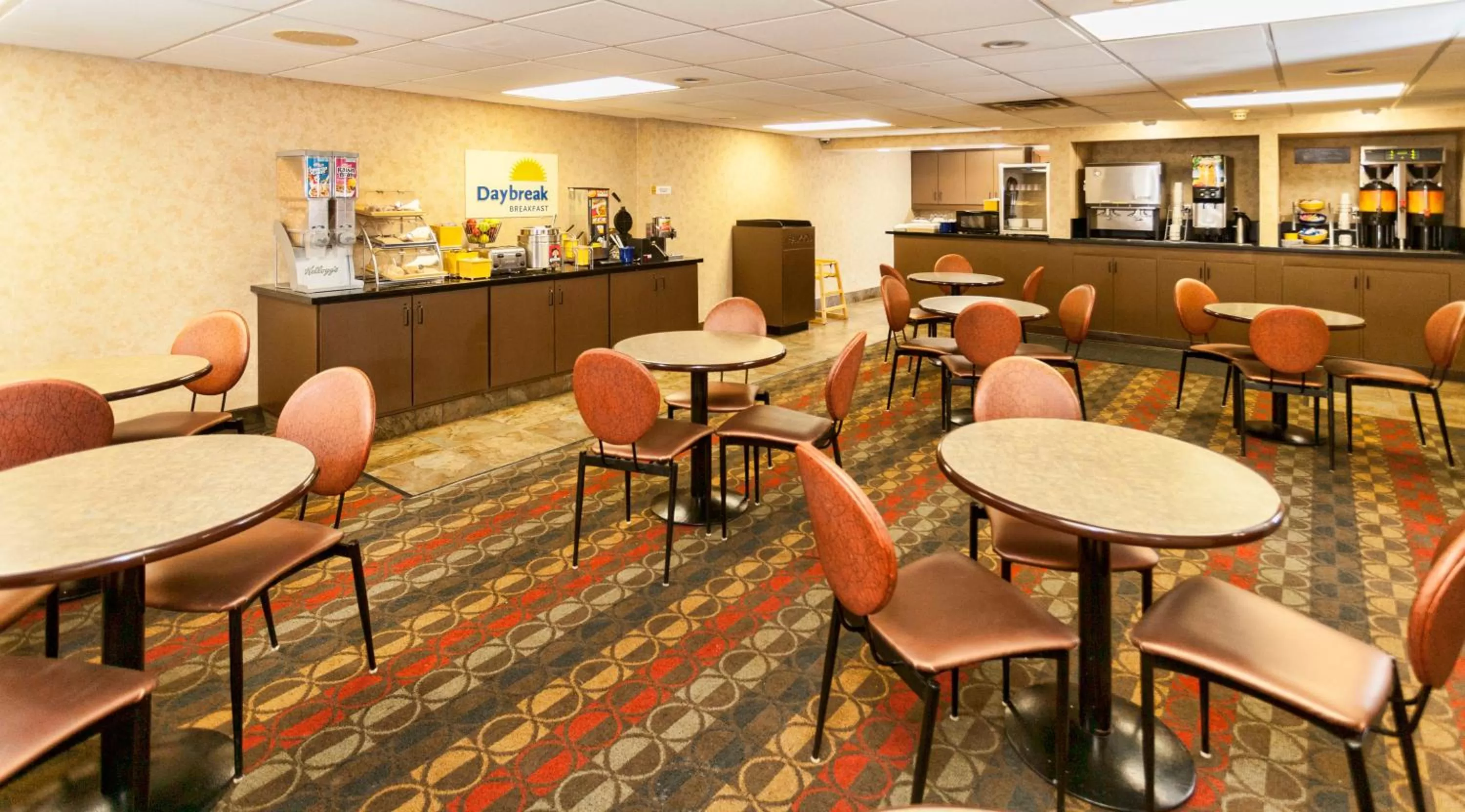 Continental breakfast in Days Inn by Wyndham Duluth Lakewalk