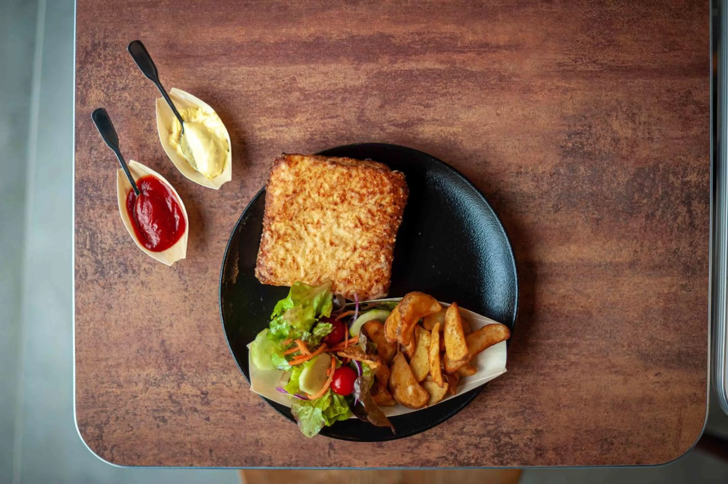 Food and drinks in Apparthotel Le Hüb Grenoble