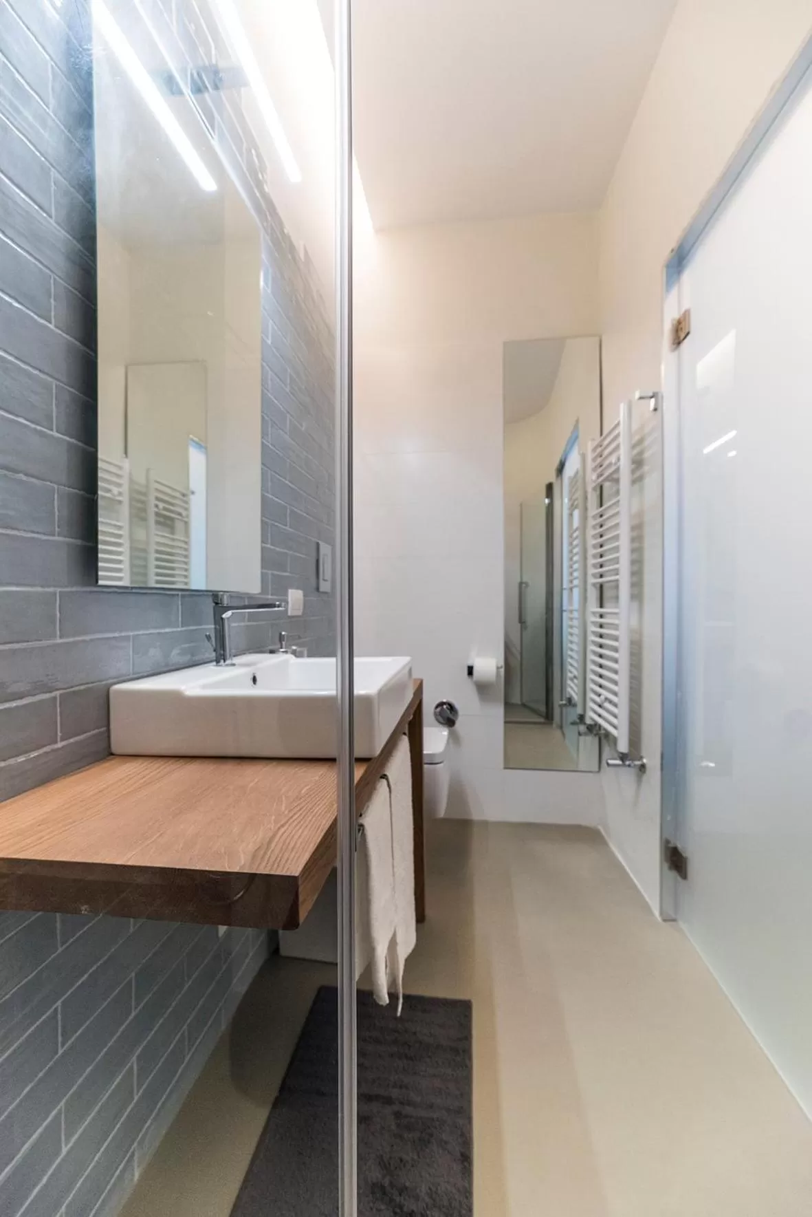 Bathroom in A Misura Duomo Rooms & Apartment - LS Accommodations