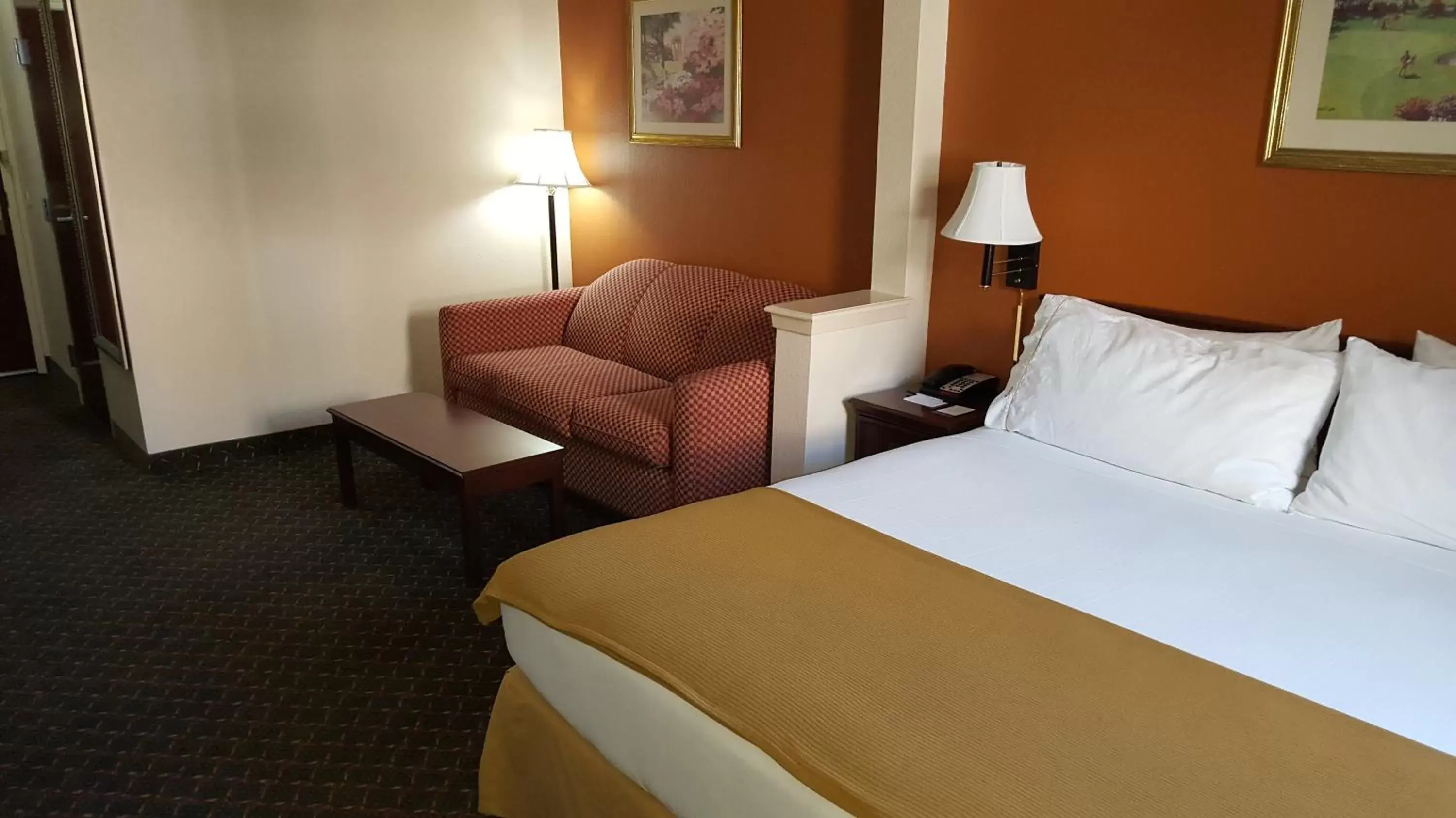 Photo of the whole room, Bed in Country Inn & Suites by Radisson, Fort Worth West l-30 NAS JRB