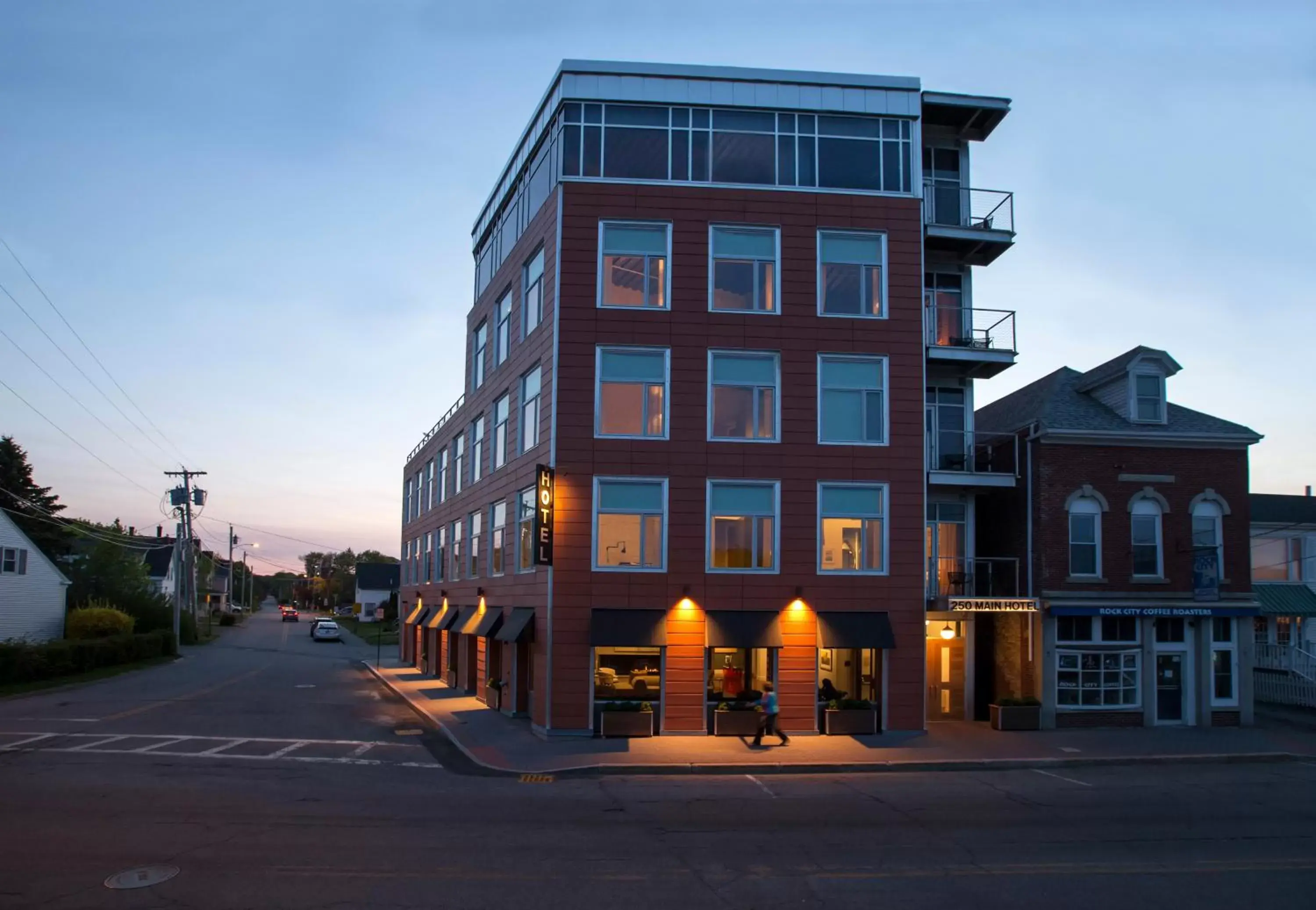 Facade/entrance, Property Building in 250 Main Hotel