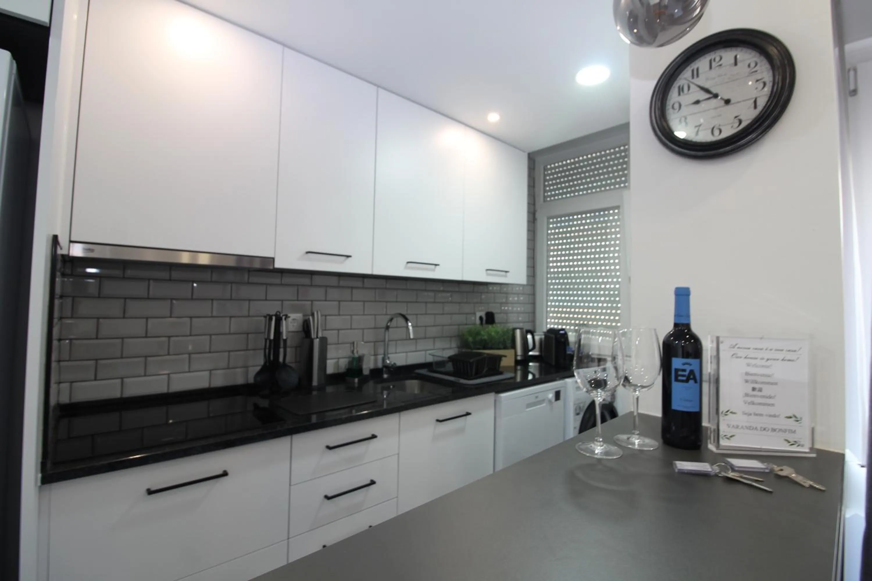 Kitchen or kitchenette in Varanda do Bonfim