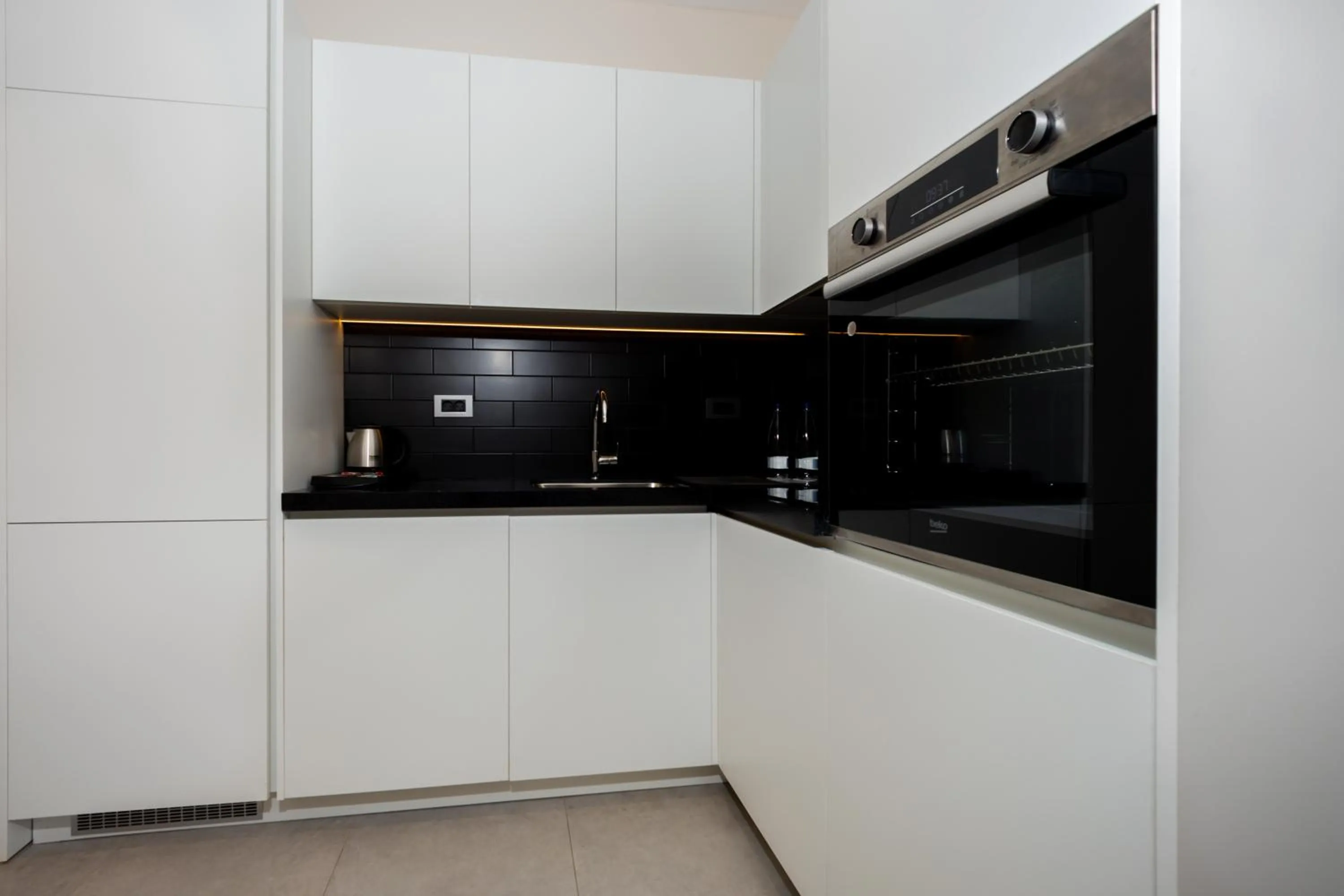 kitchen in Royal Blue Resort & Residences