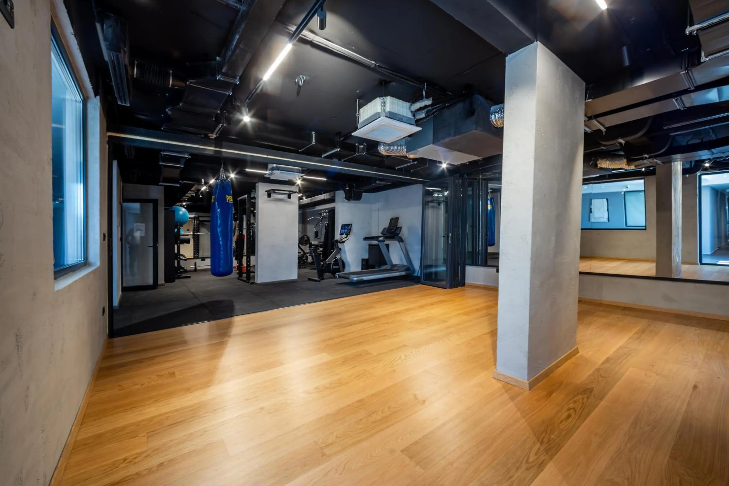 Fitness centre/facilities in Royal Blue Resort & Residences