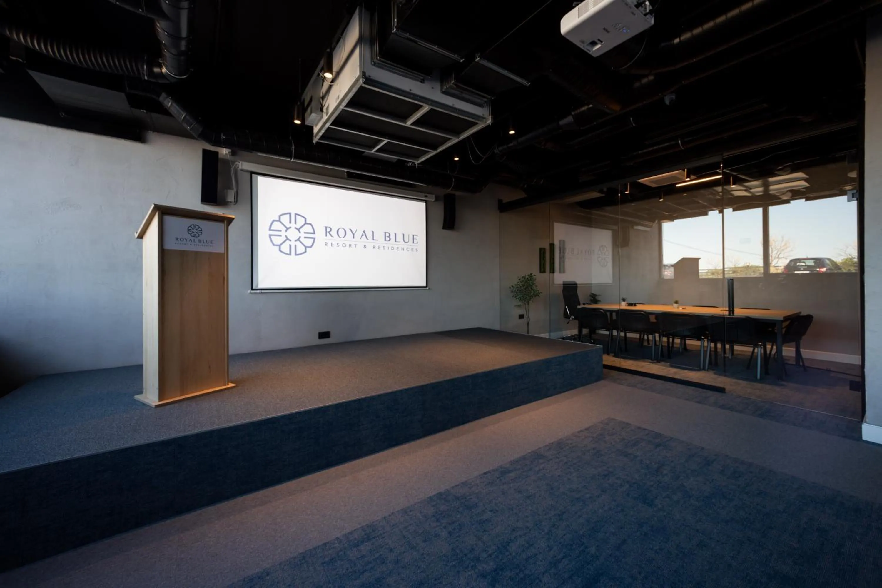 TV and multimedia in Royal Blue Resort & Residences