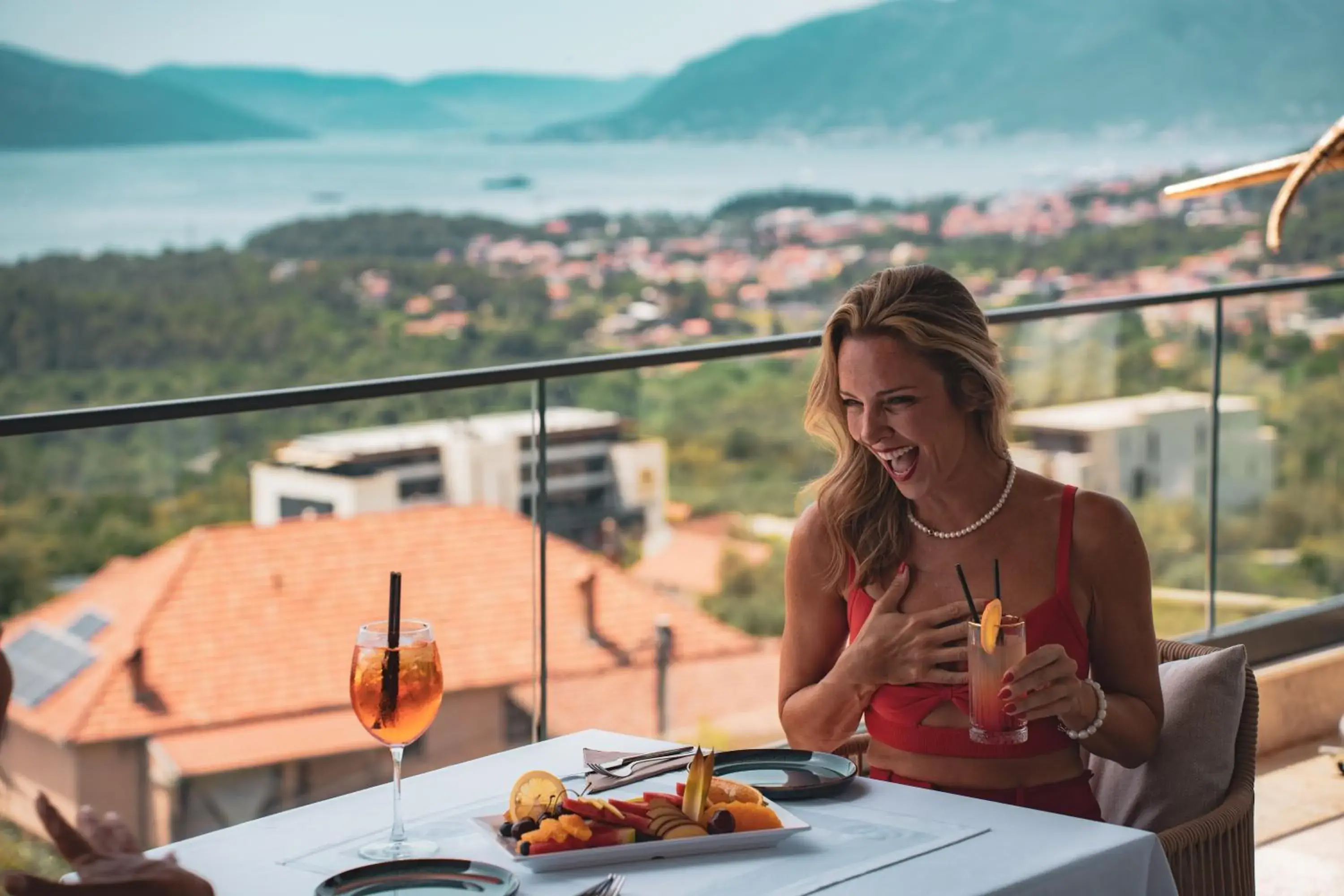 Restaurant/places to eat in Royal Blue Resort & Residences Restaurant/places to eat in Royal Blue Resort & Residences