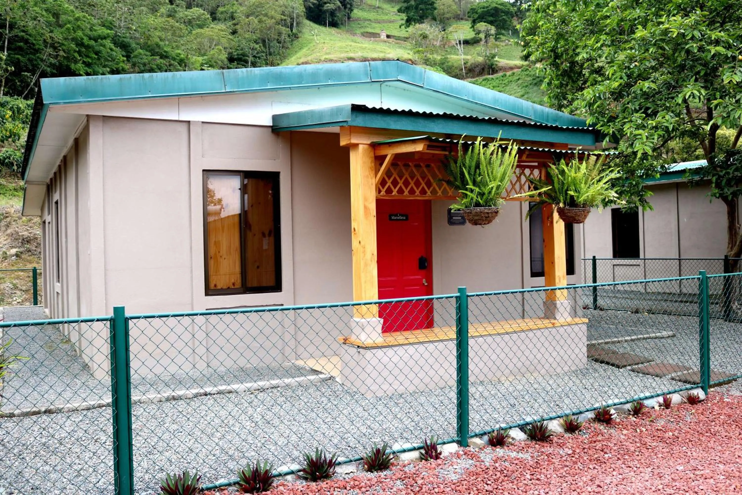 Coffee Pickers Village By Hacienda Orosi