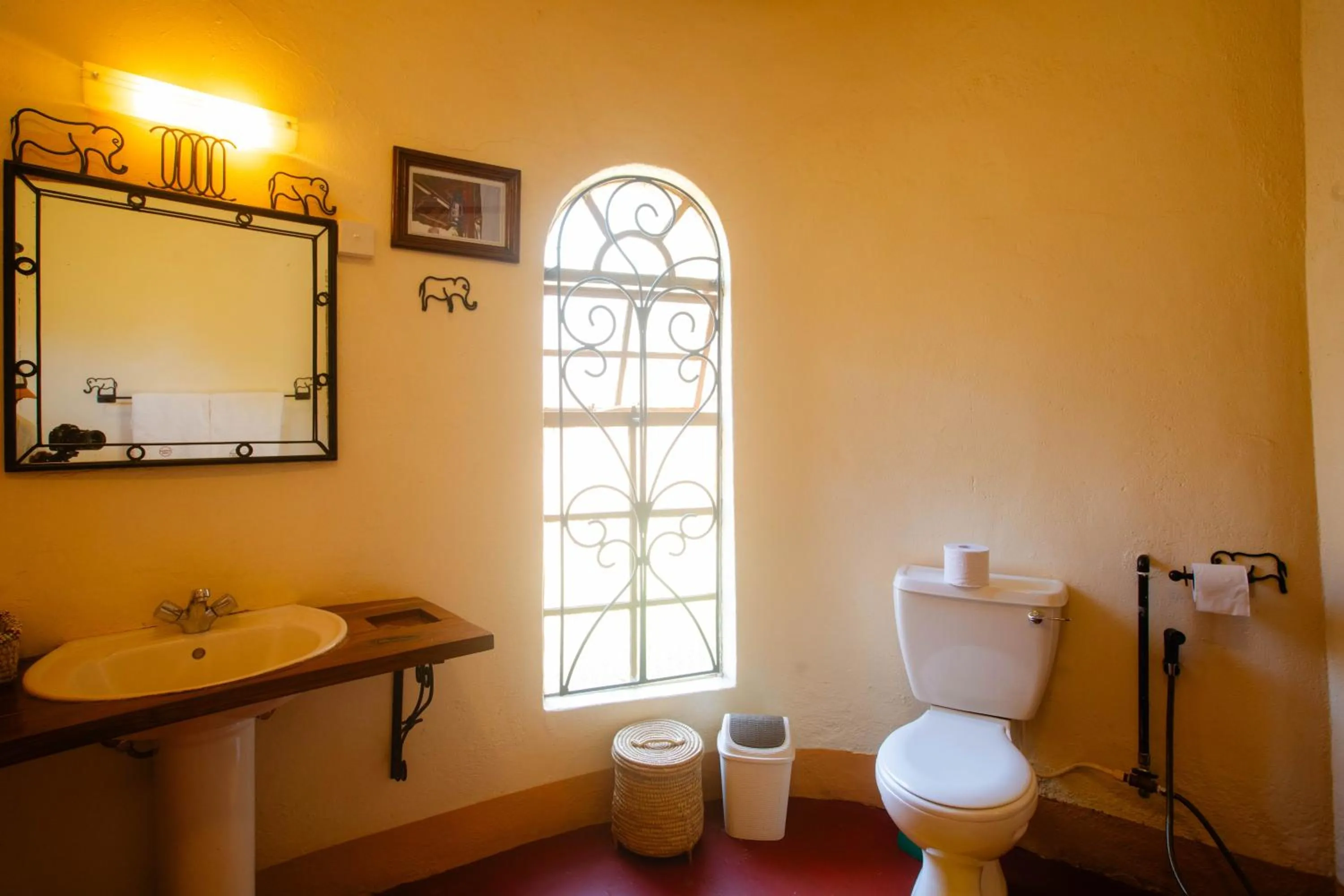 Toilet in Octagon Lodge