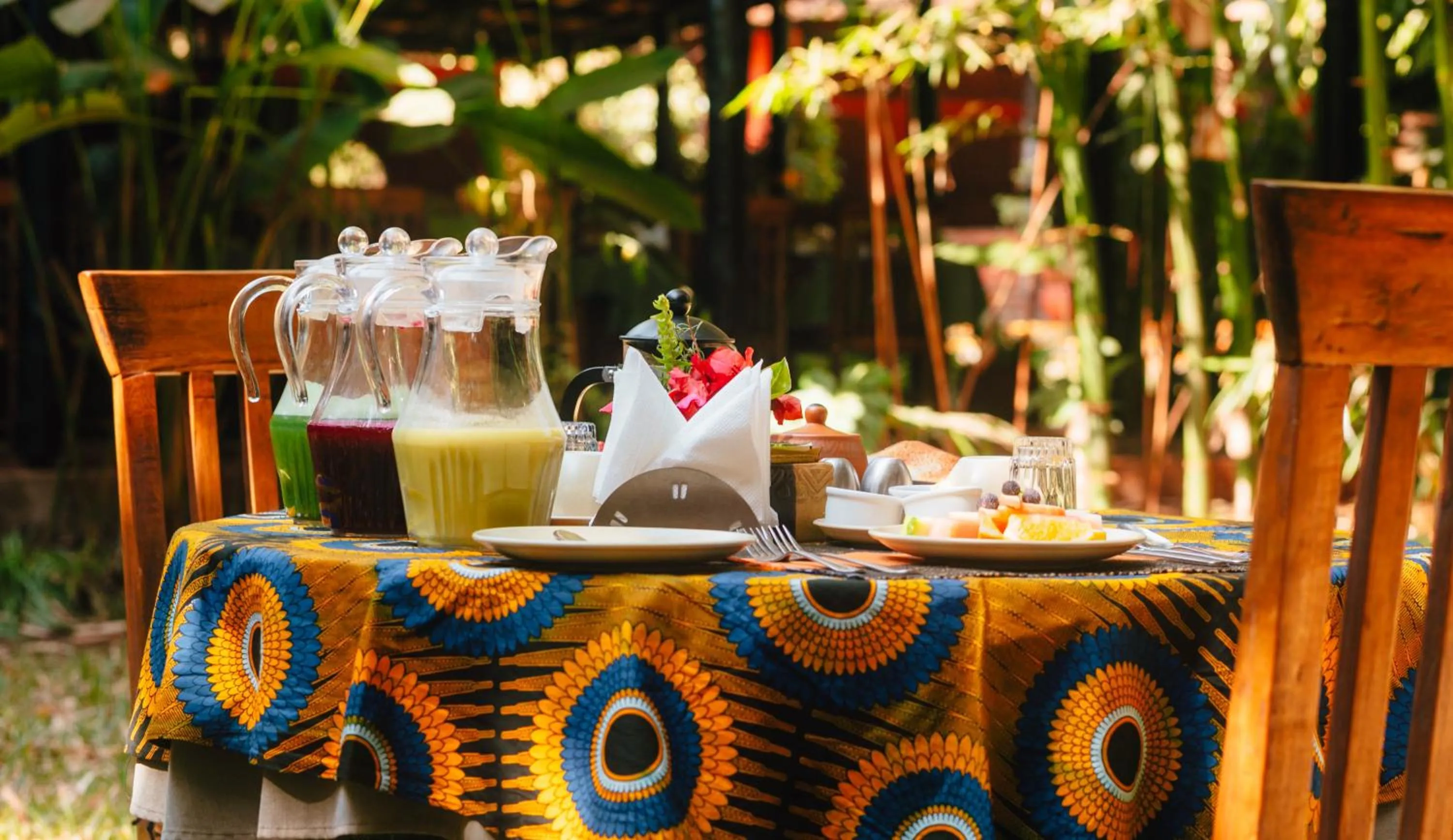 Food and drinks in Octagon Lodge