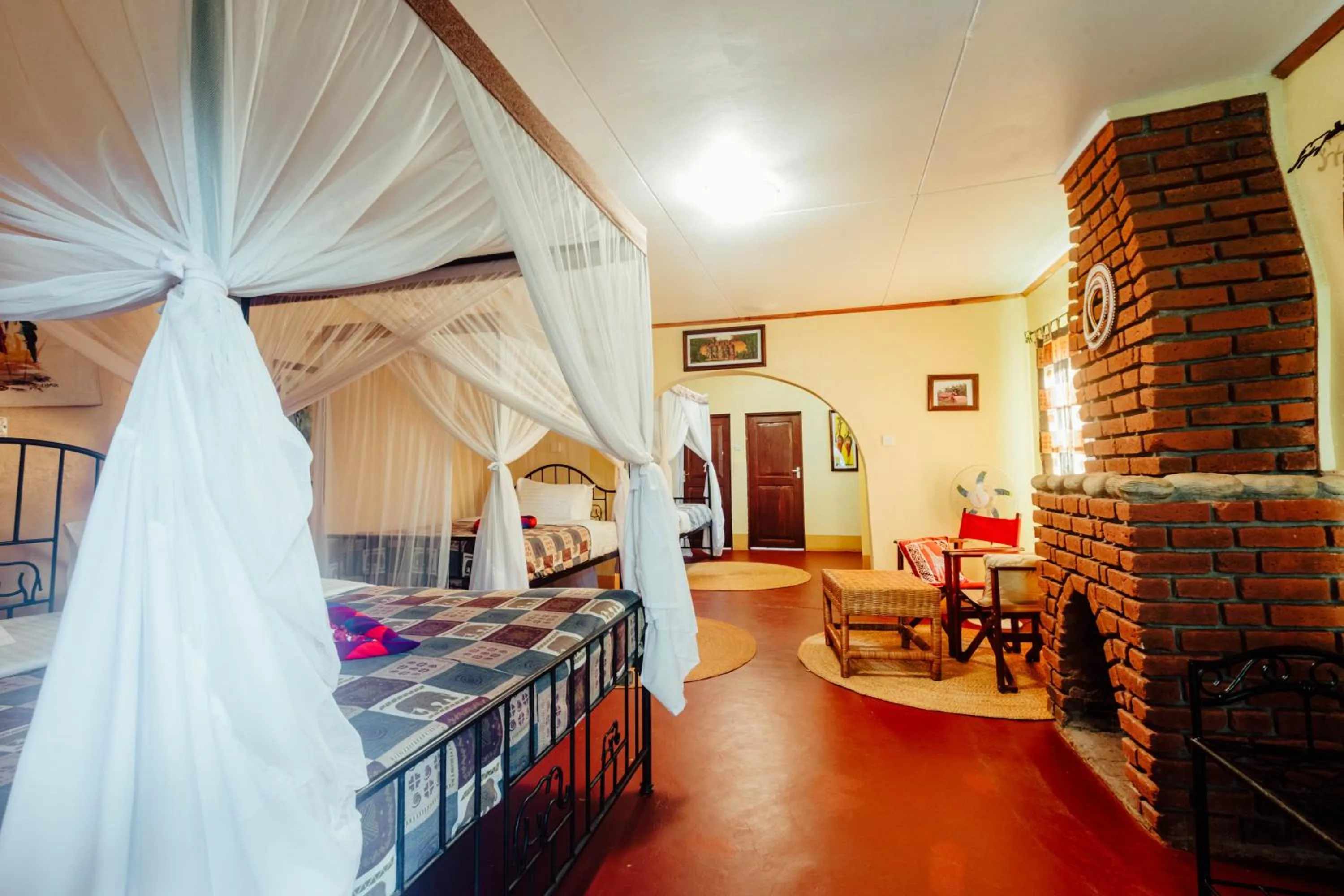 Bedroom, Bed in Octagon Lodge