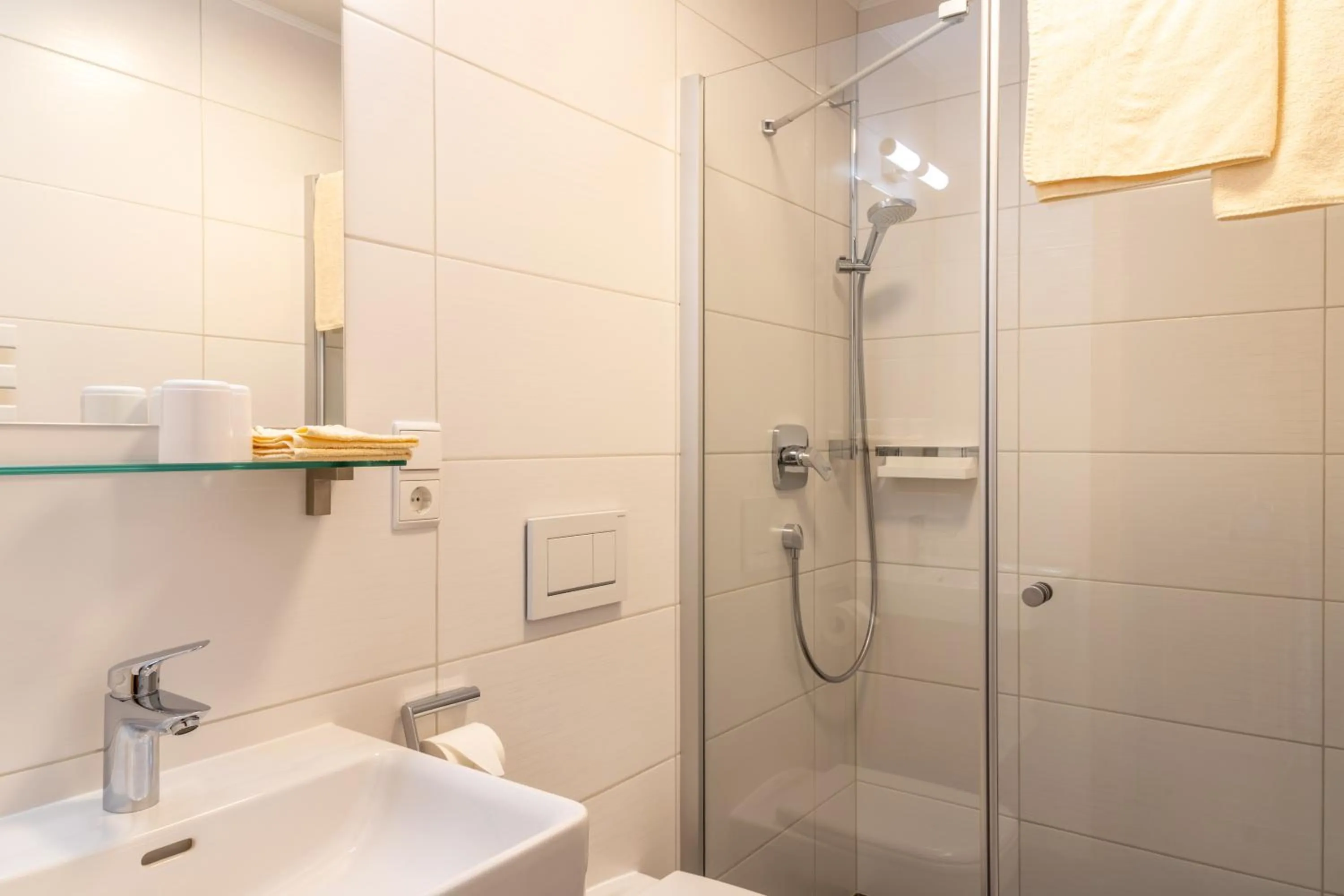 Bathroom in Frühstückspension Seeblick
