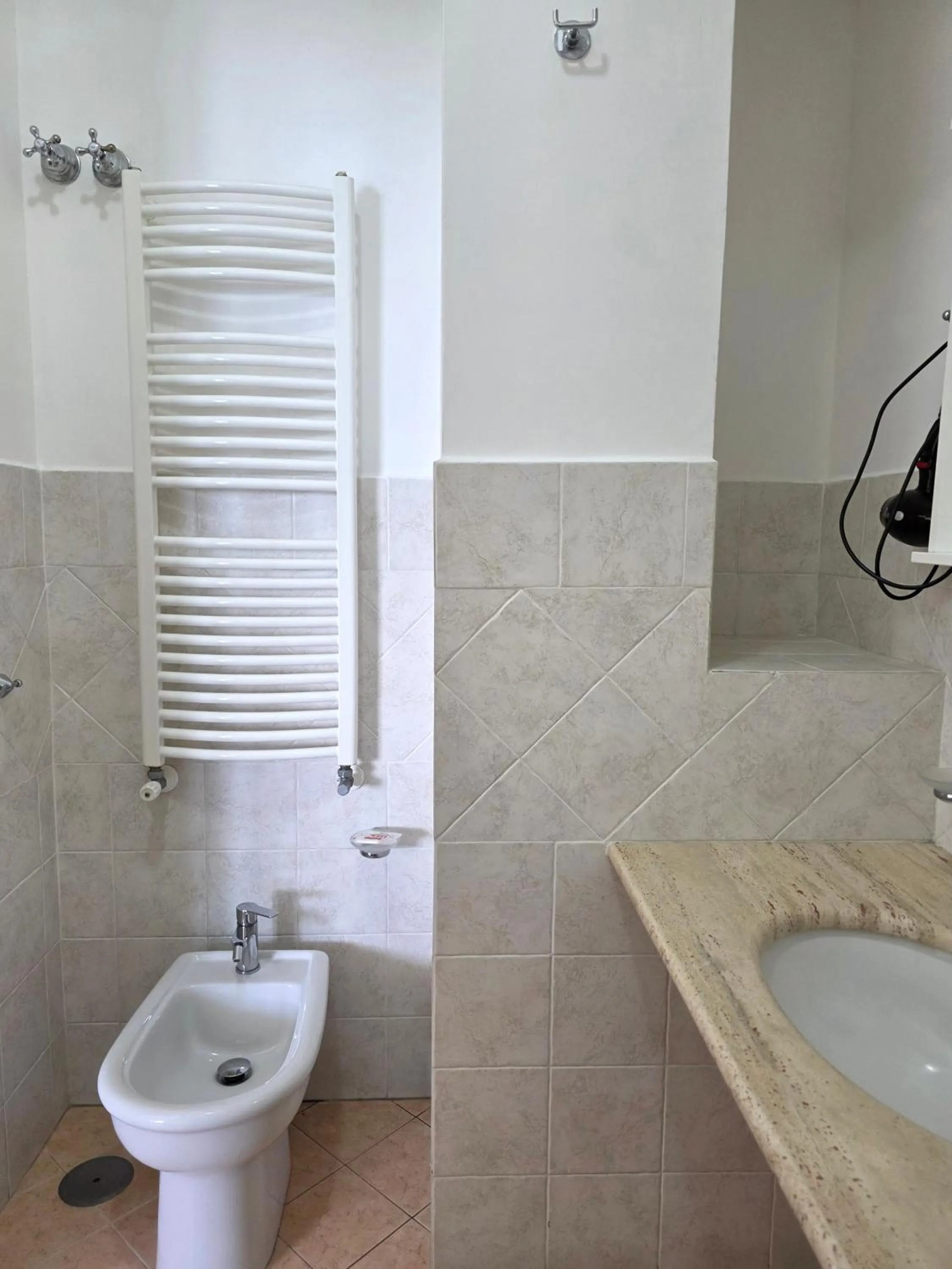 Shower in Oasi Relais