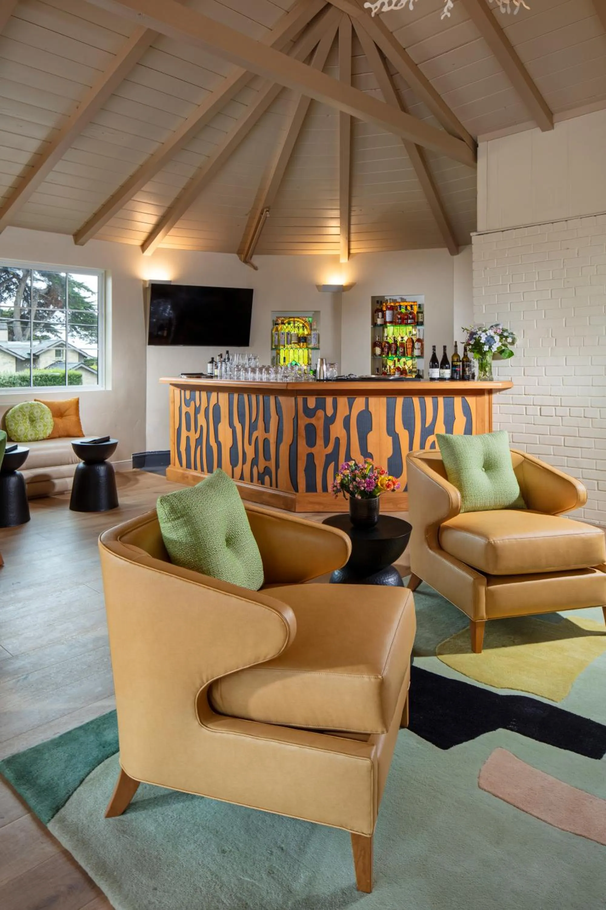 Lounge or bar in Carmel Beach Hotel